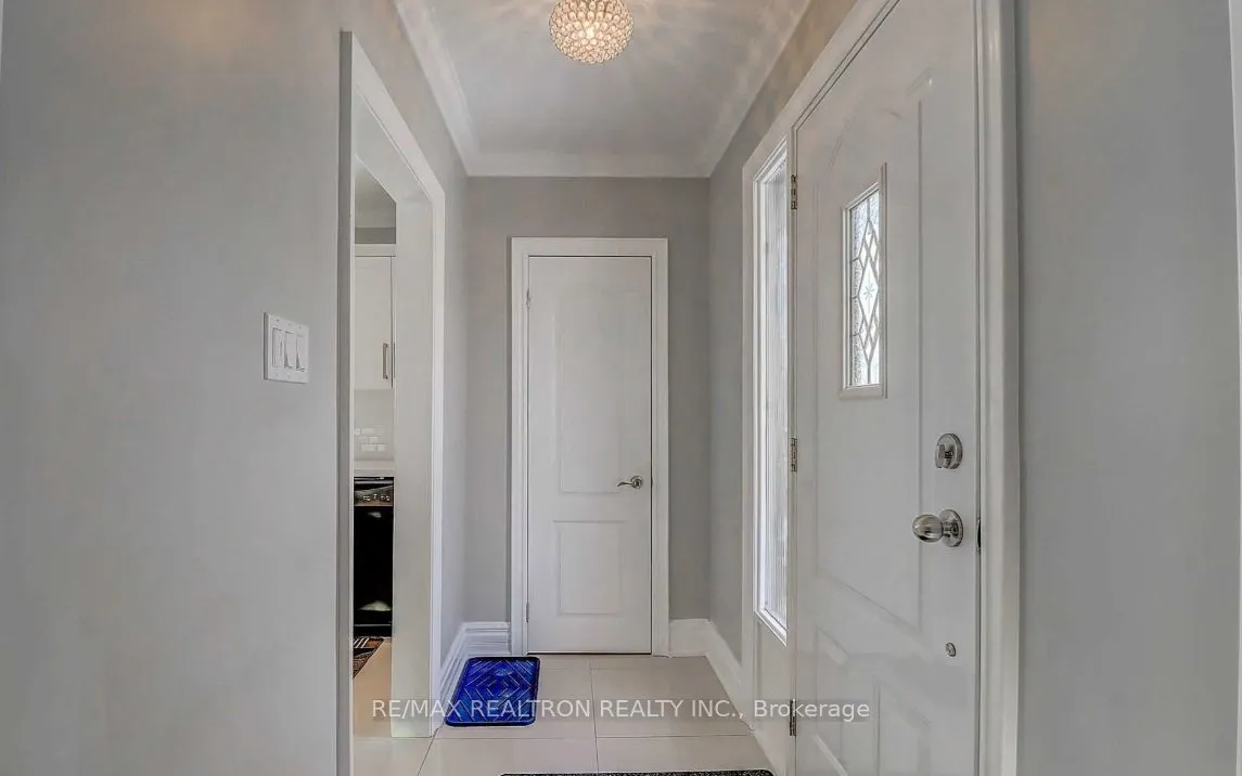 611 Newman Crescent