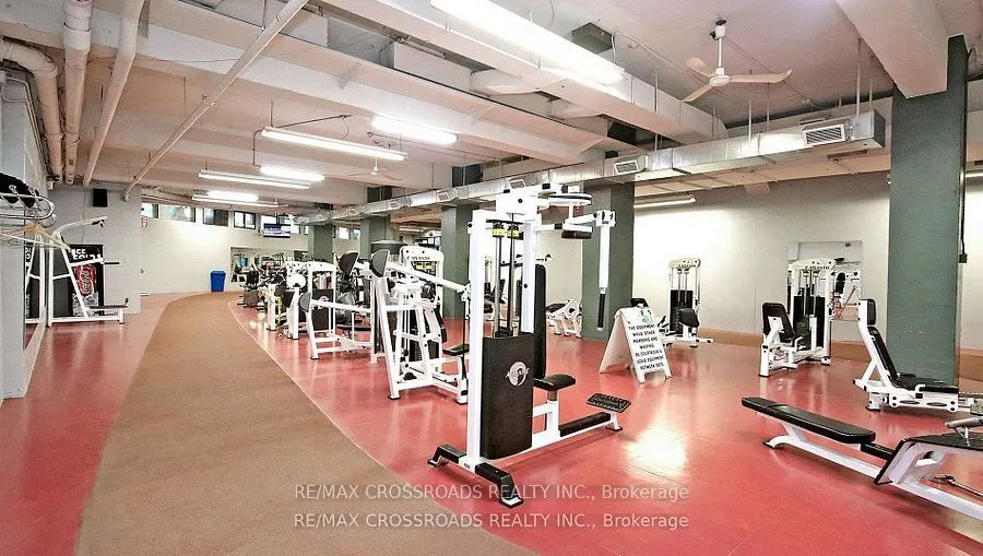5 Massey Square, #1202