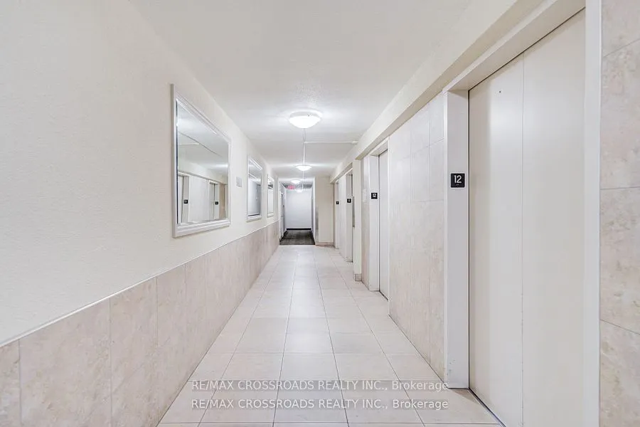 5 Massey Square, #1202