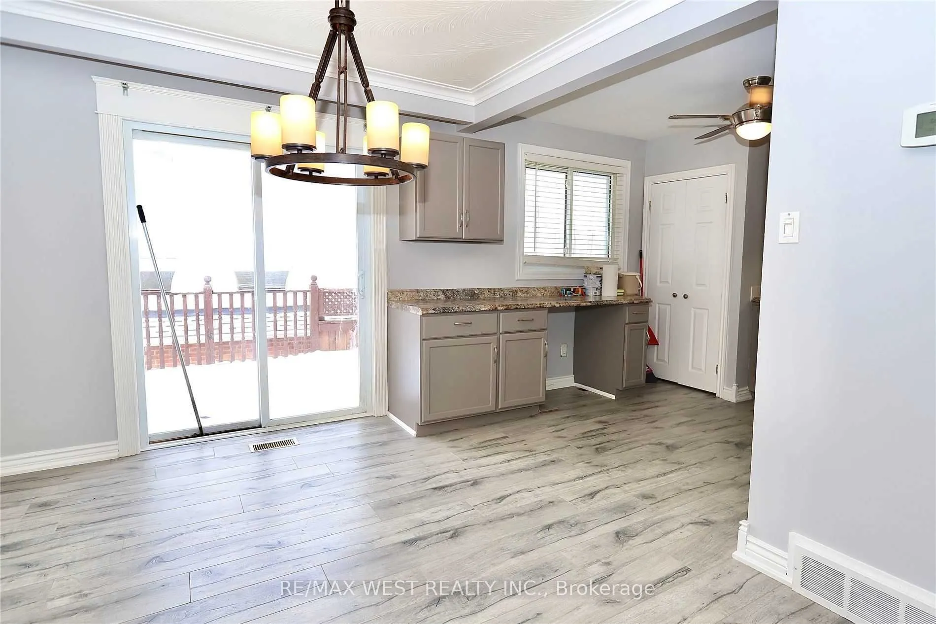 200 Crawforth Street, #Main