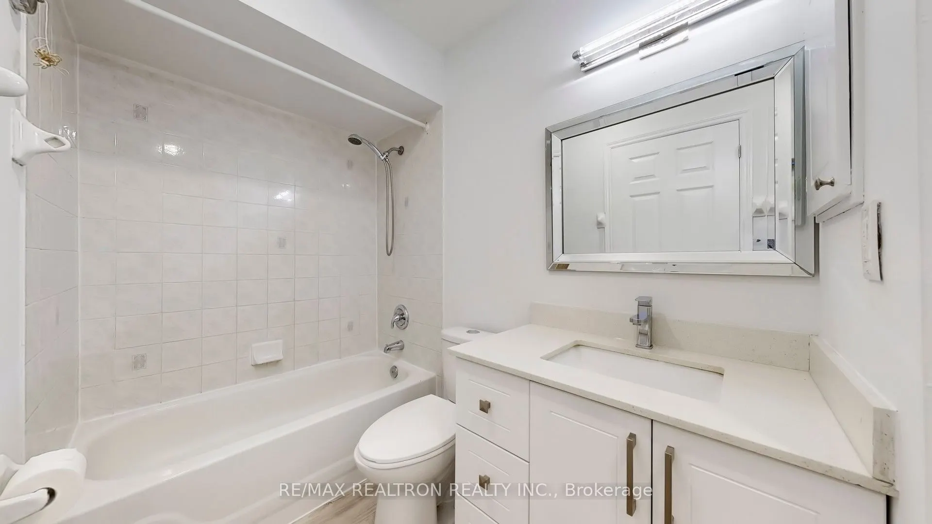 189 Galloway Road, #33