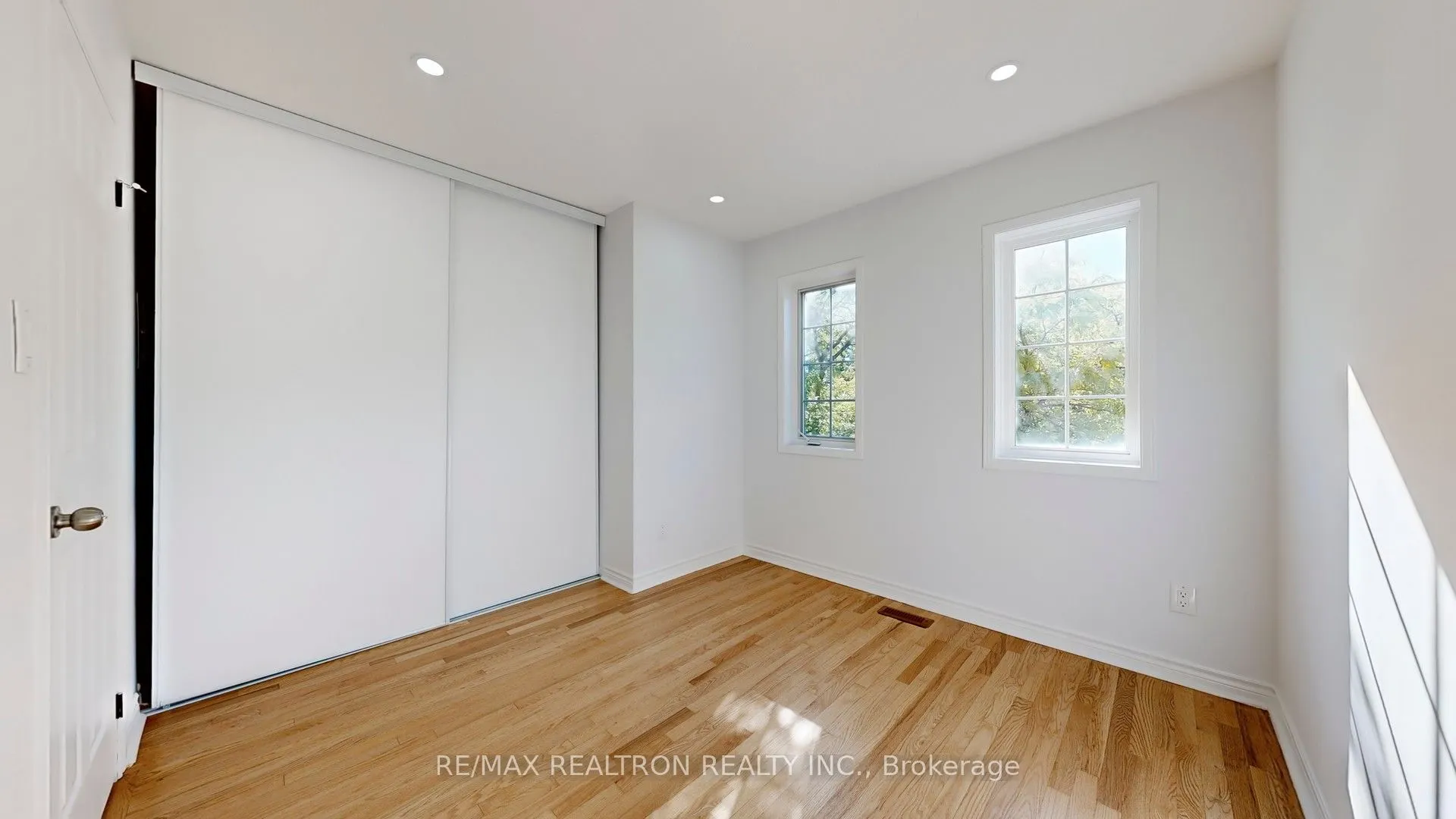 189 Galloway Road, #33