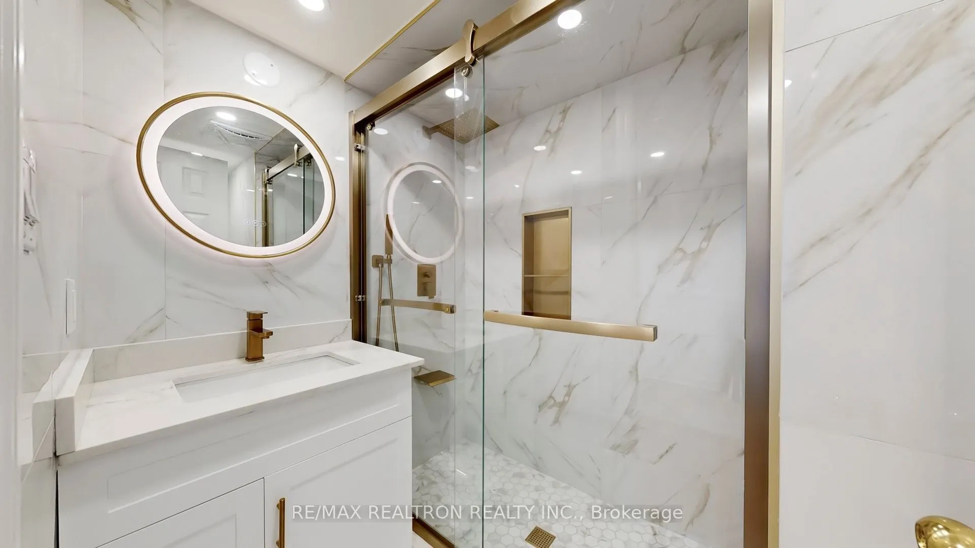 189 Galloway Road, #33
