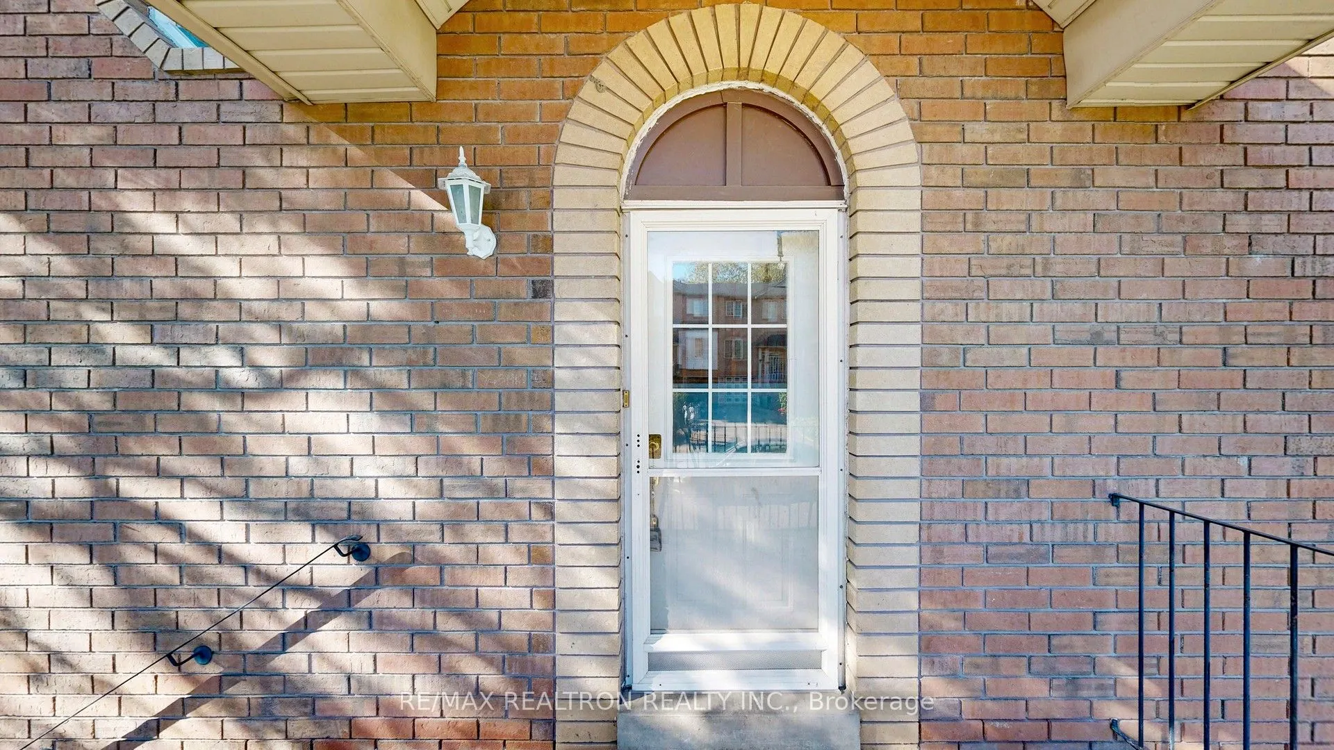 189 Galloway Road, #33