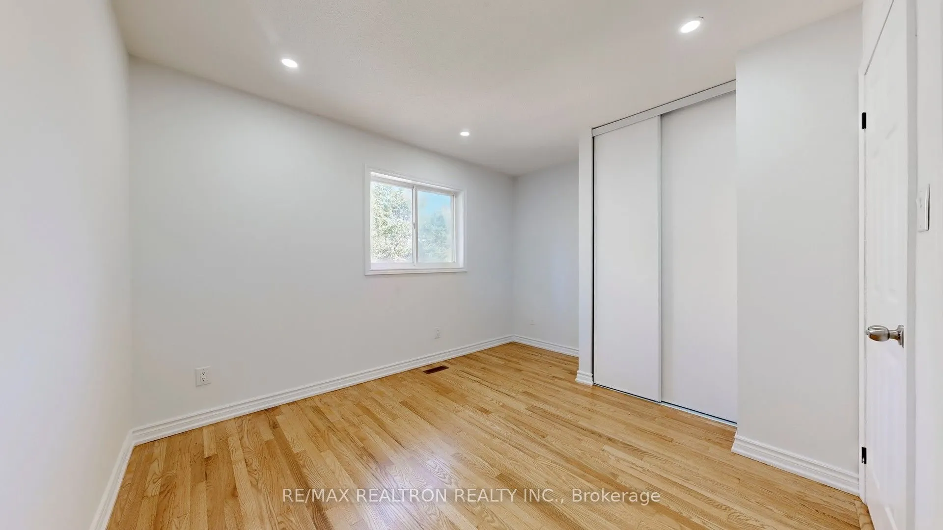 189 Galloway Road, #33