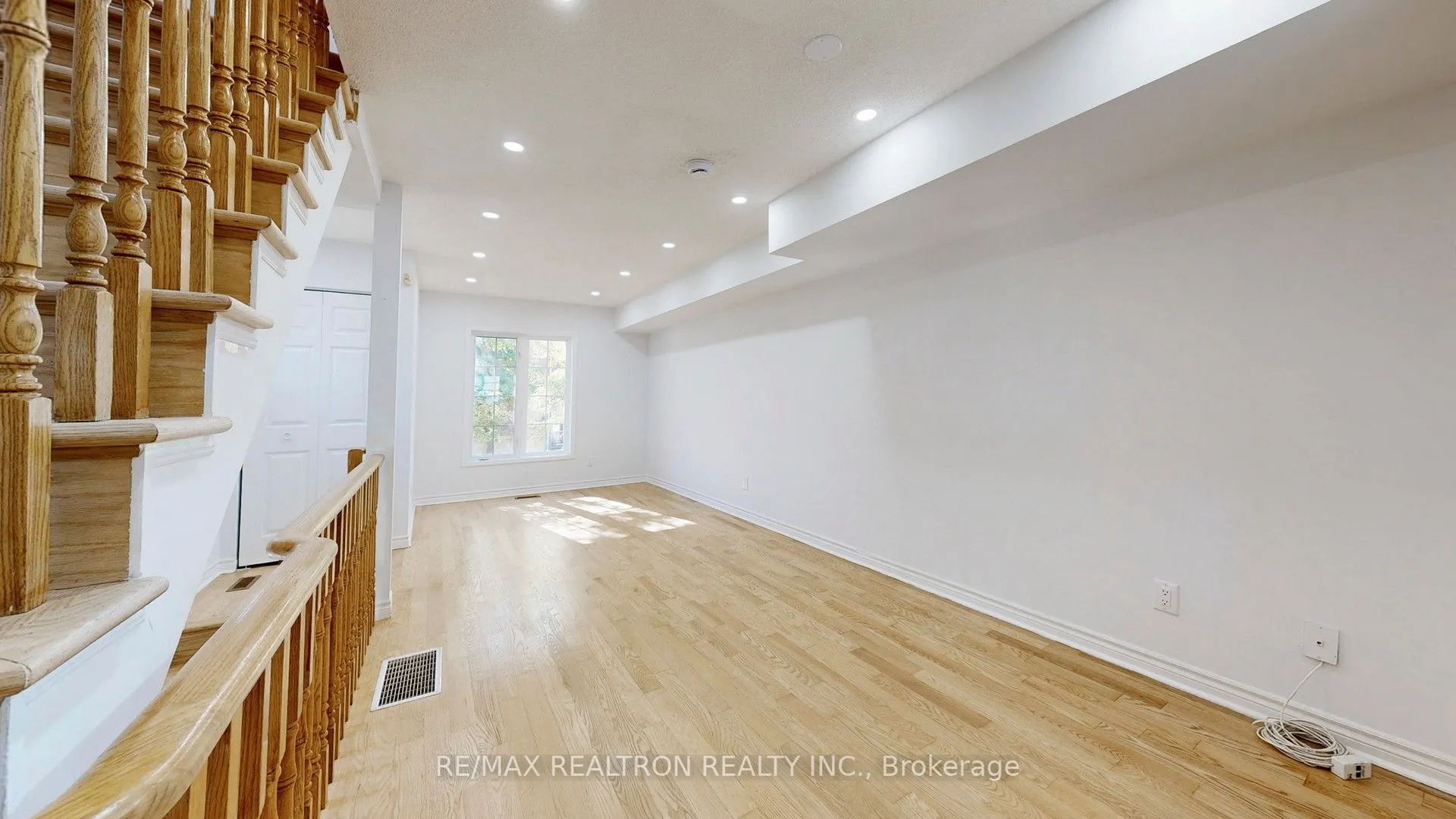 189 Galloway Road, #33