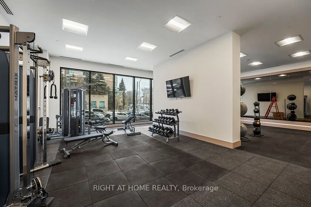 1350 Ellesmere Road, #702
