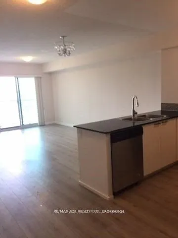 2152 Lawrence Avenue E, #1101