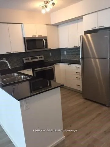 2152 Lawrence Avenue E, #1101