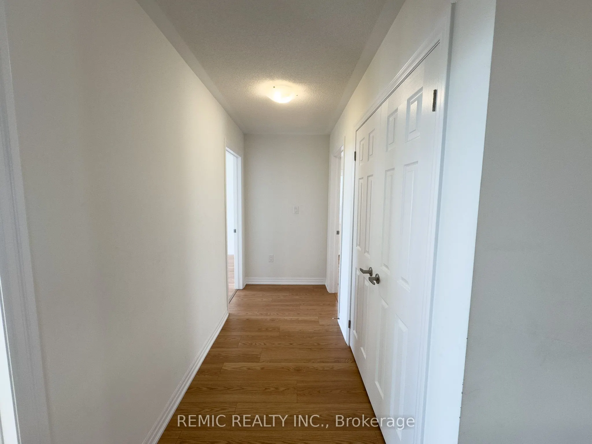 242 Flood Avenue