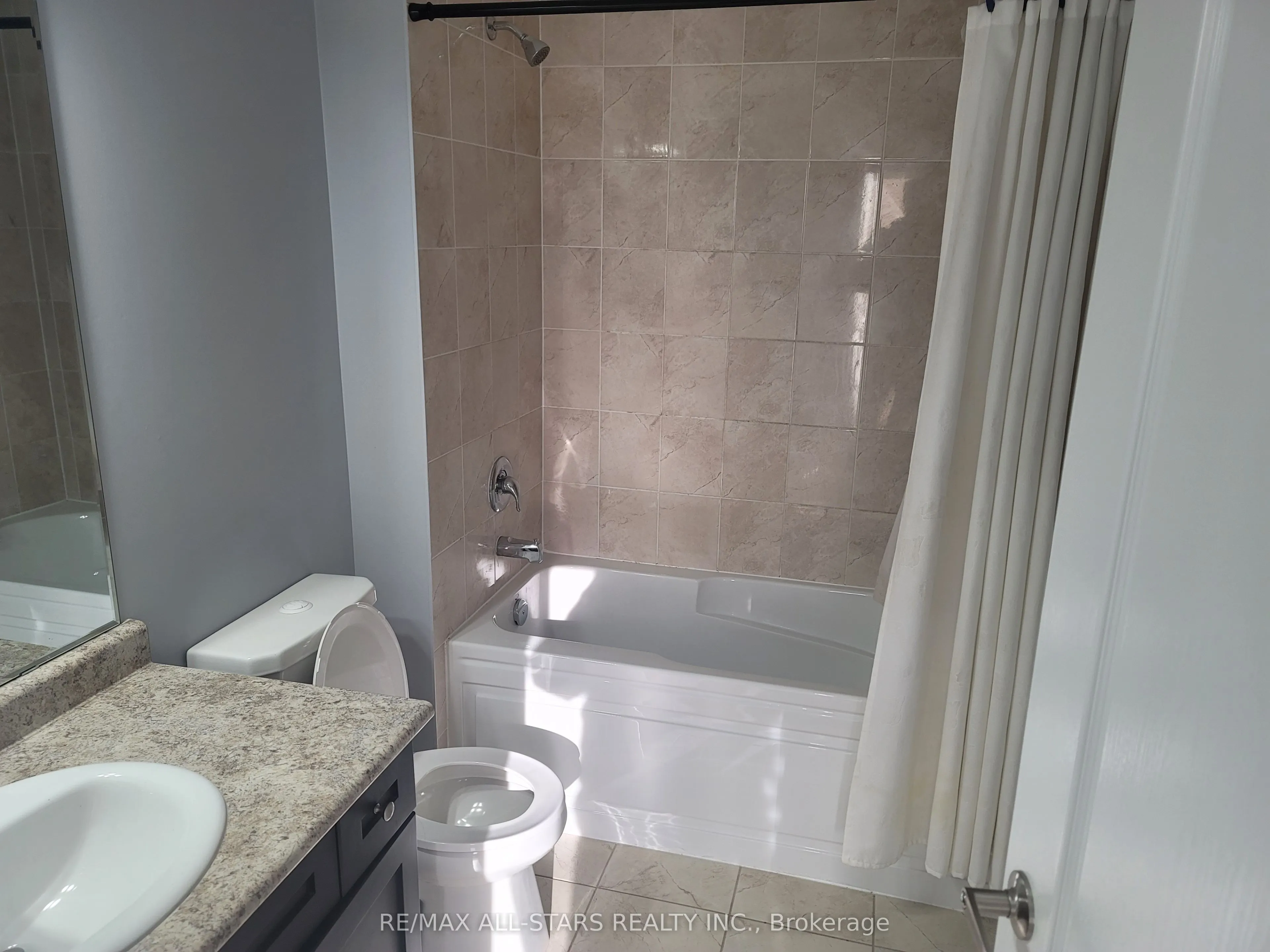 1148 Dragonfly Avenue, #112
