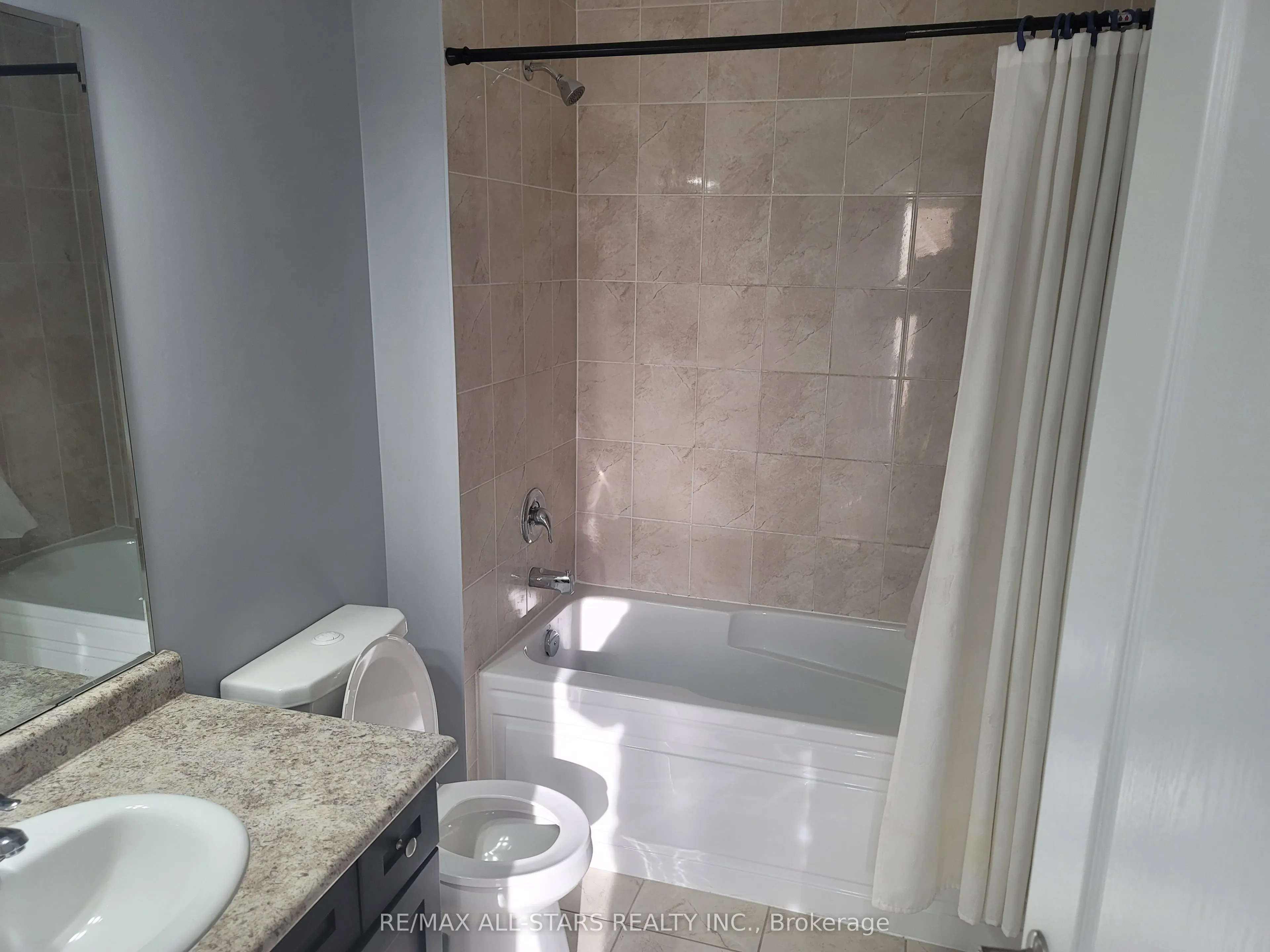 1148 Dragonfly Avenue, #112