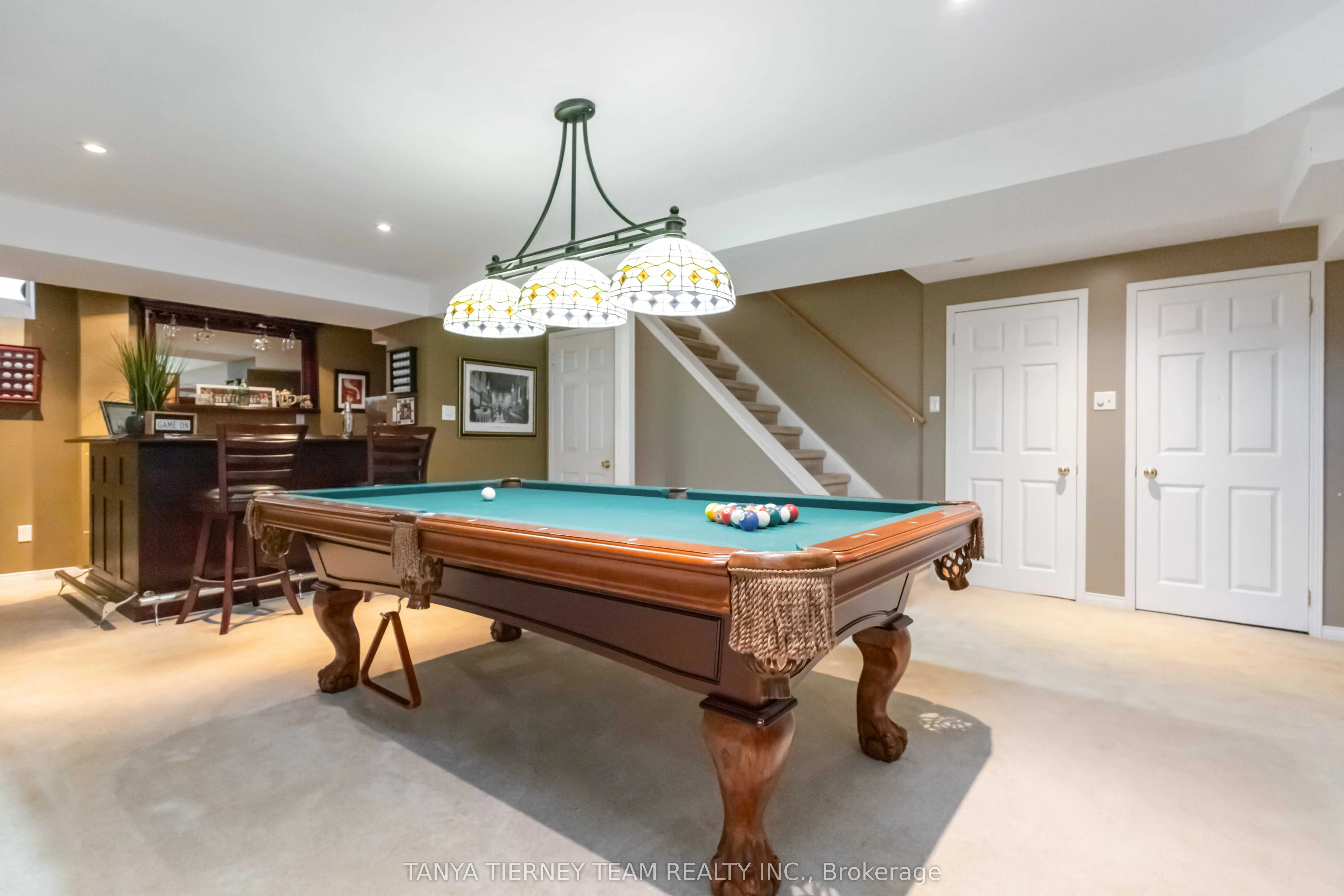 11 Claridge Crescent