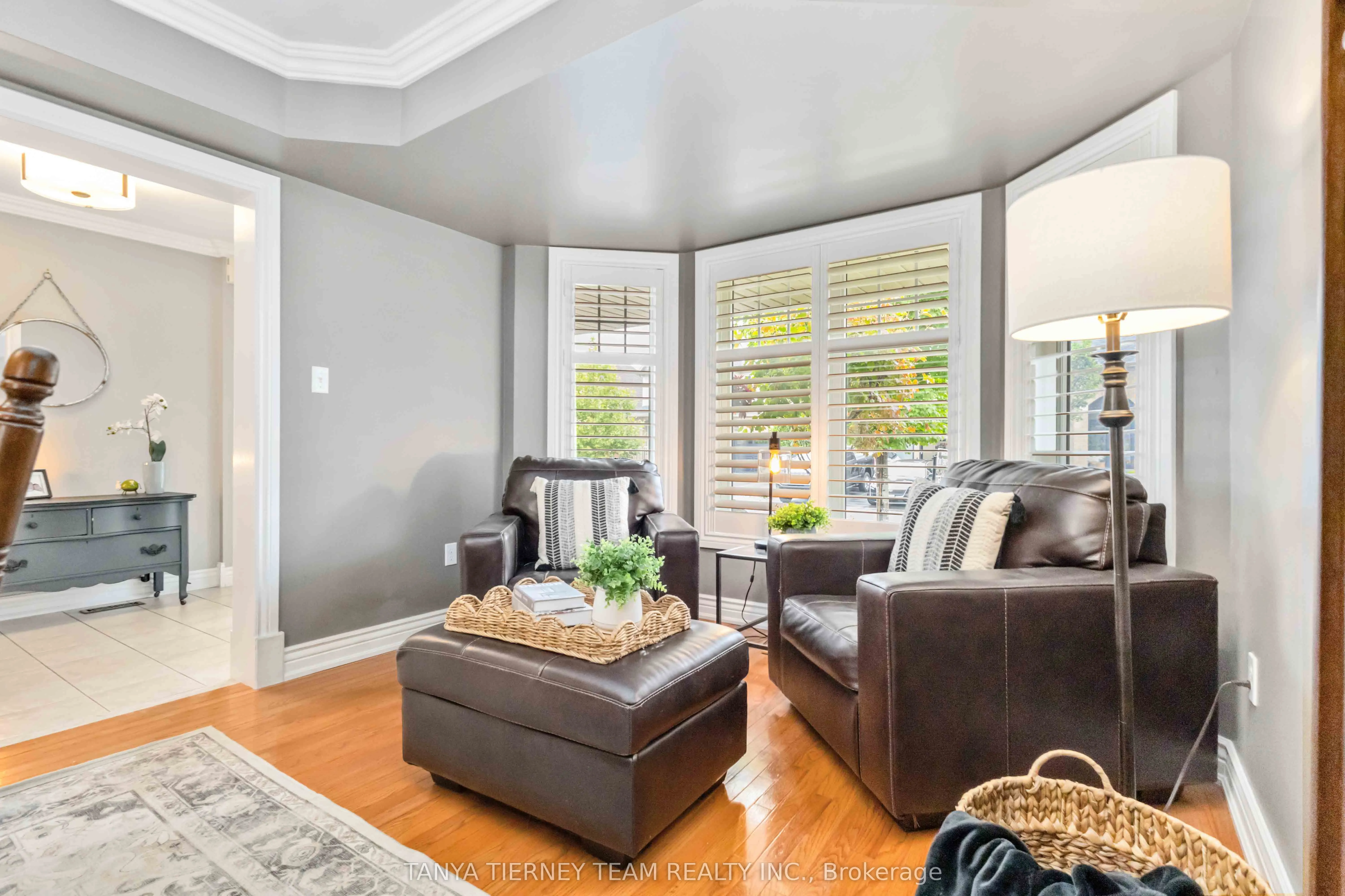 11 Claridge Crescent