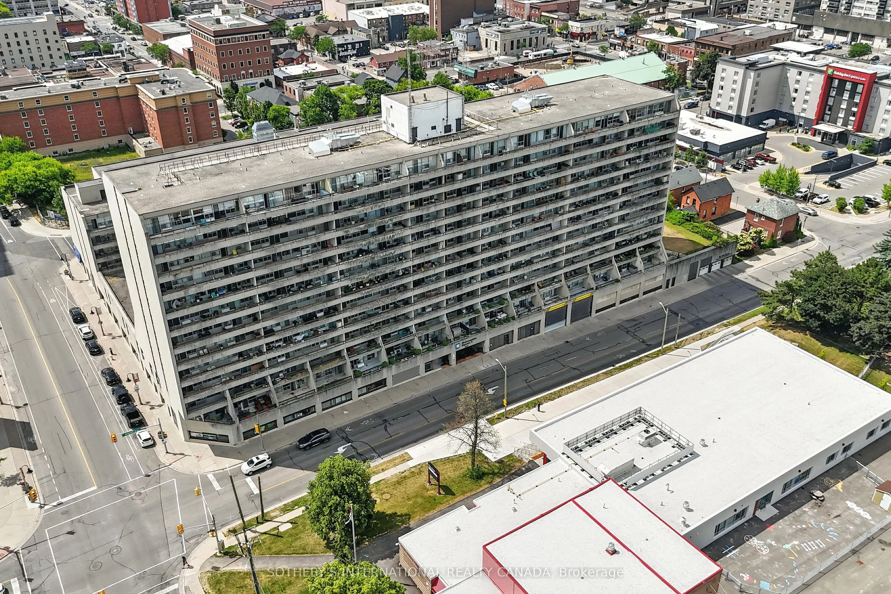 50 Richmond Street E, #101