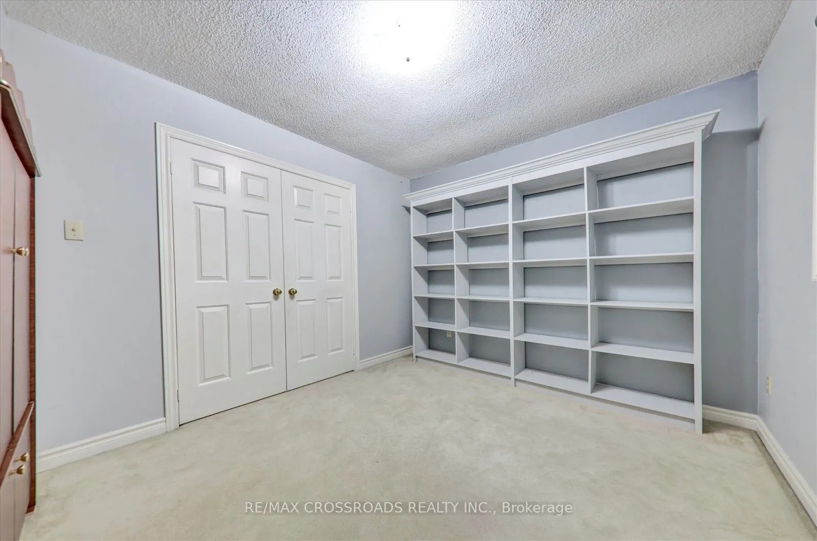 3993 Ellesmere Road