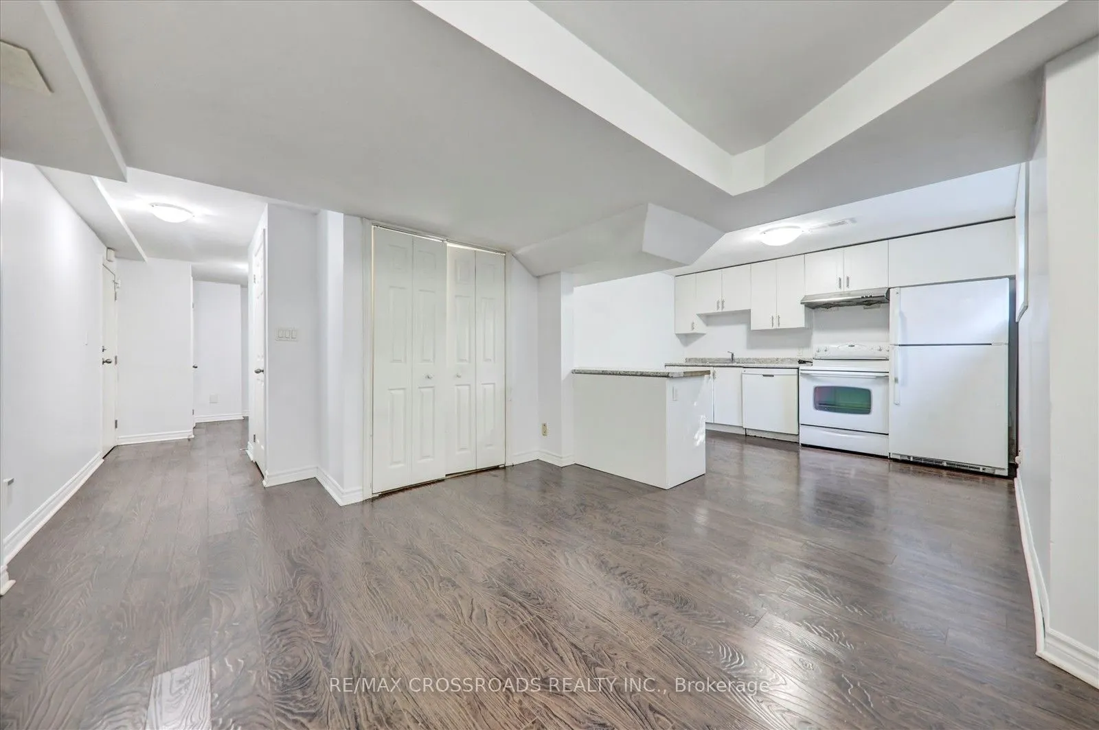 3993 Ellesmere Road