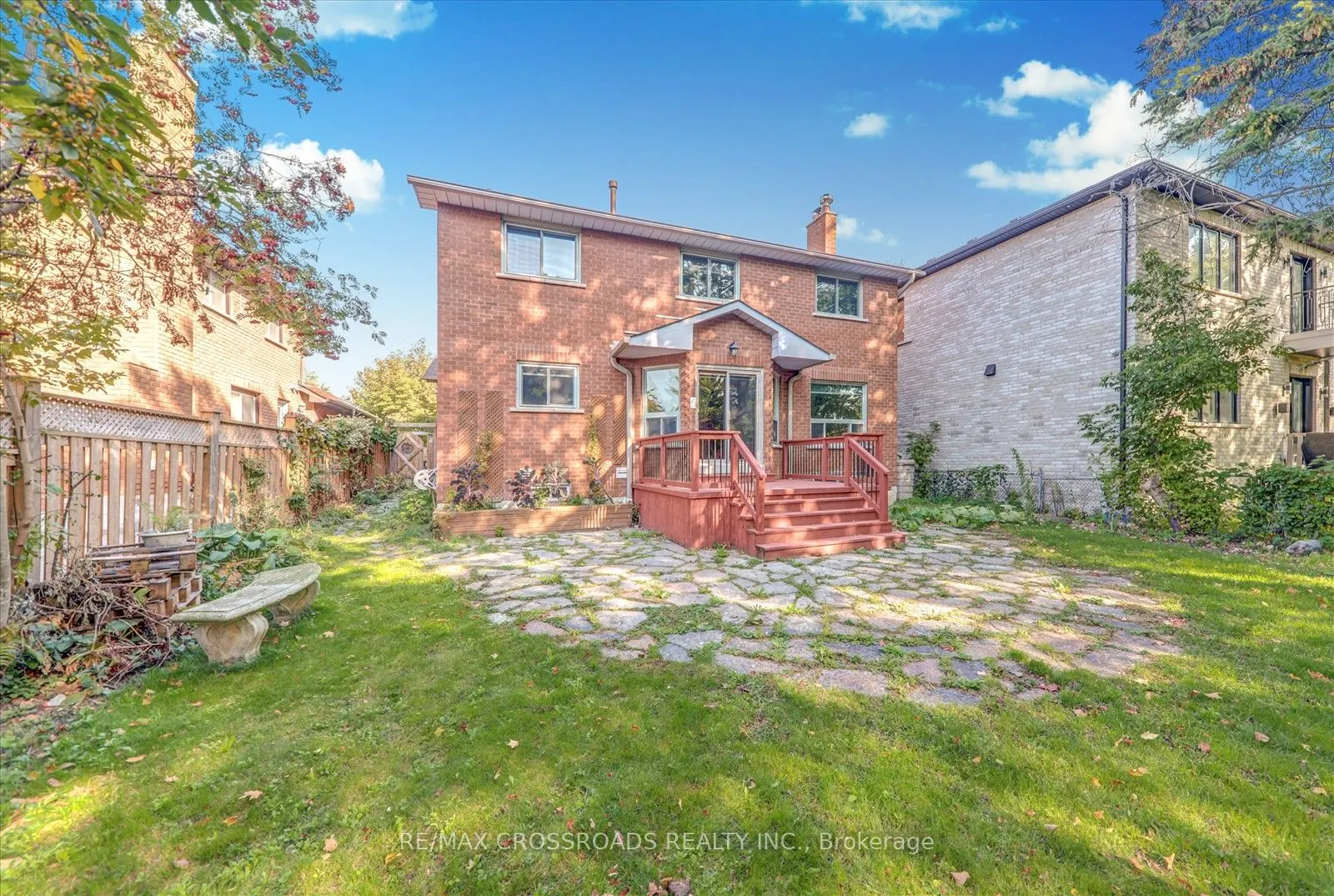 3993 Ellesmere Road