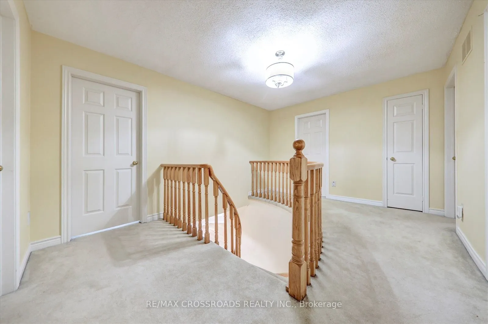 3993 Ellesmere Road