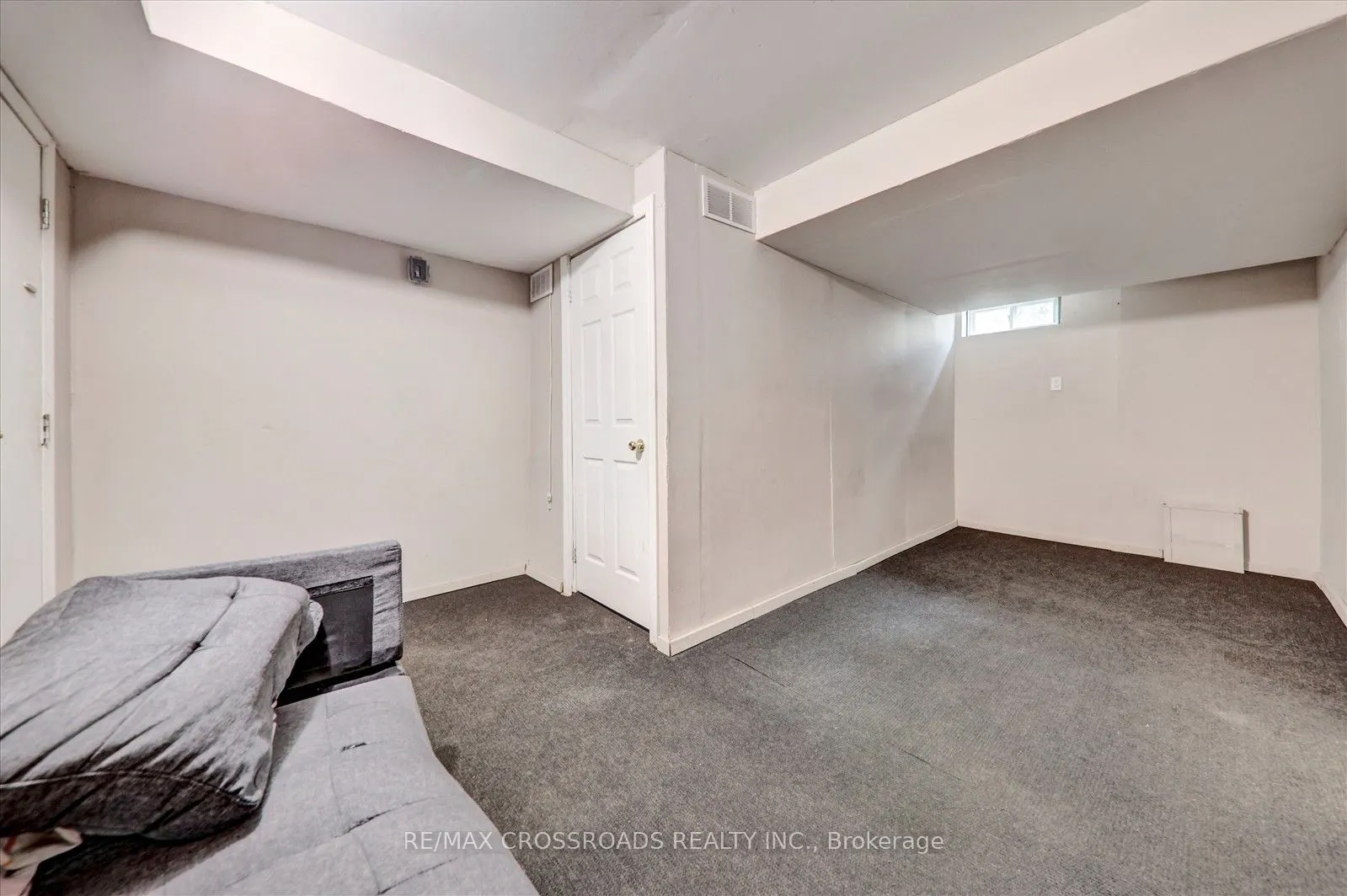 3993 Ellesmere Road