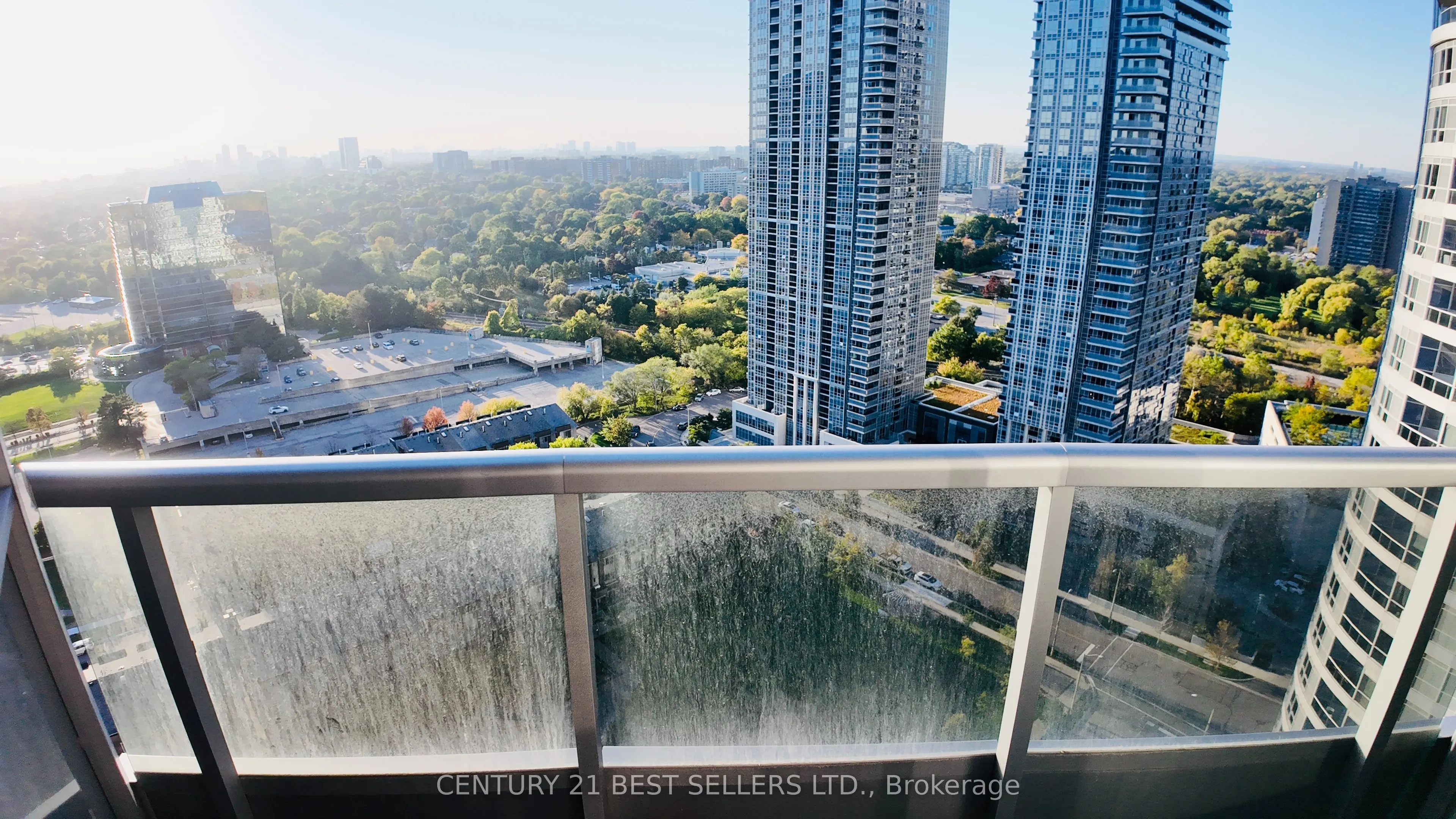 151 Village Green Square, #2507
