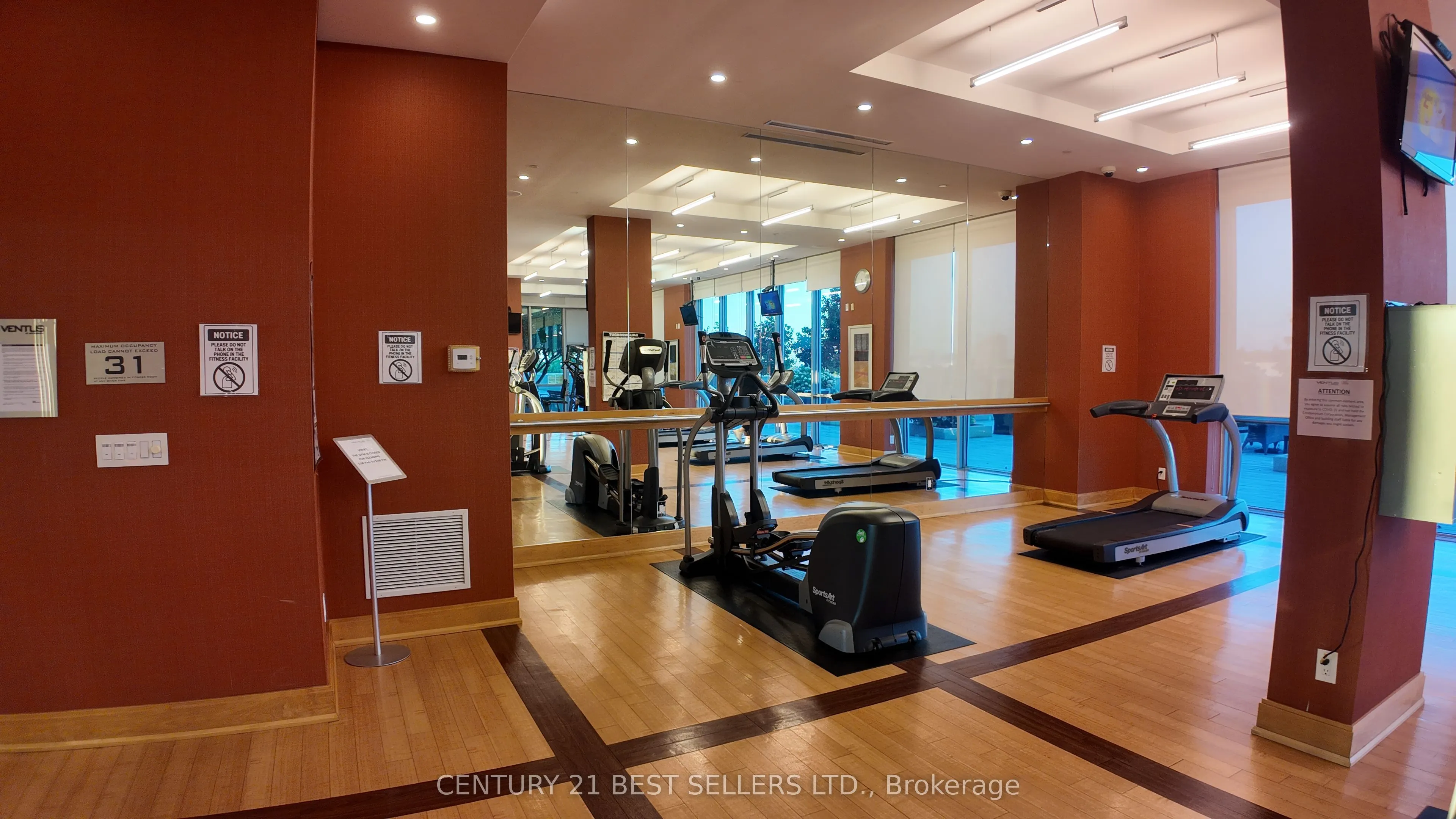 151 Village Green Square, #2507