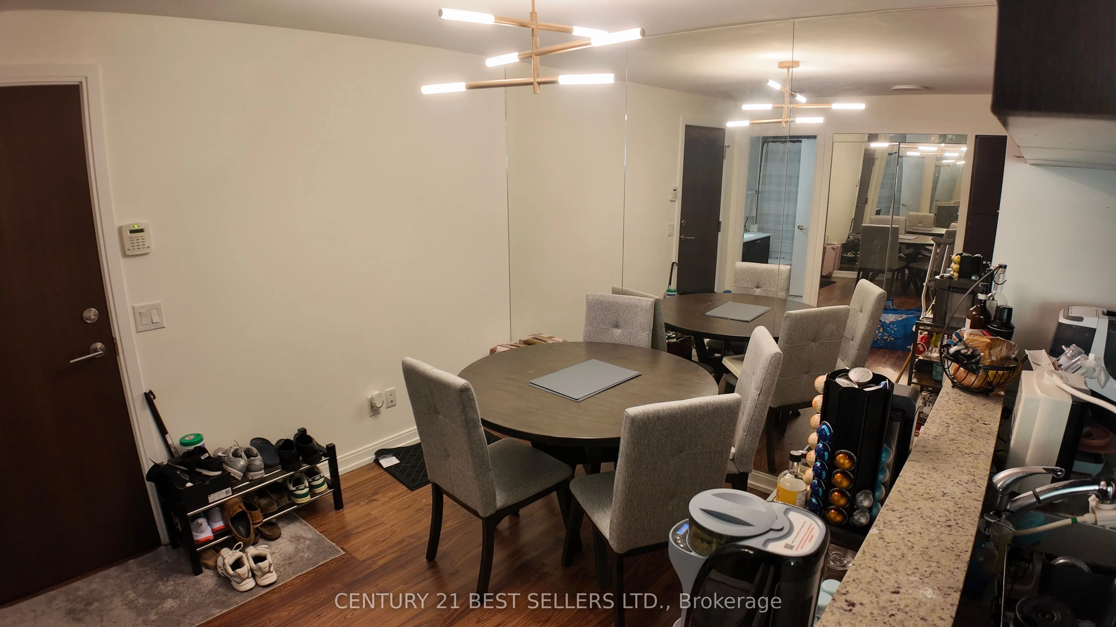 151 Village Green Square, #2507