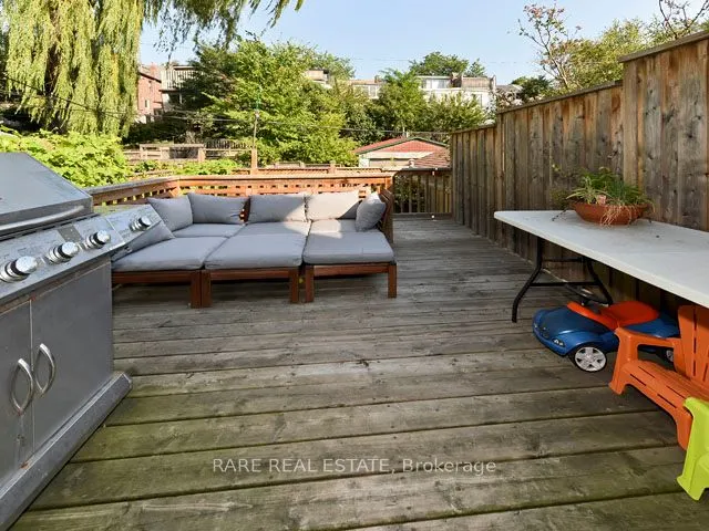 318 Riverdale Avenue