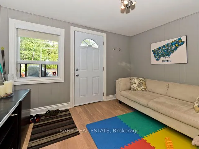 318 Riverdale Avenue