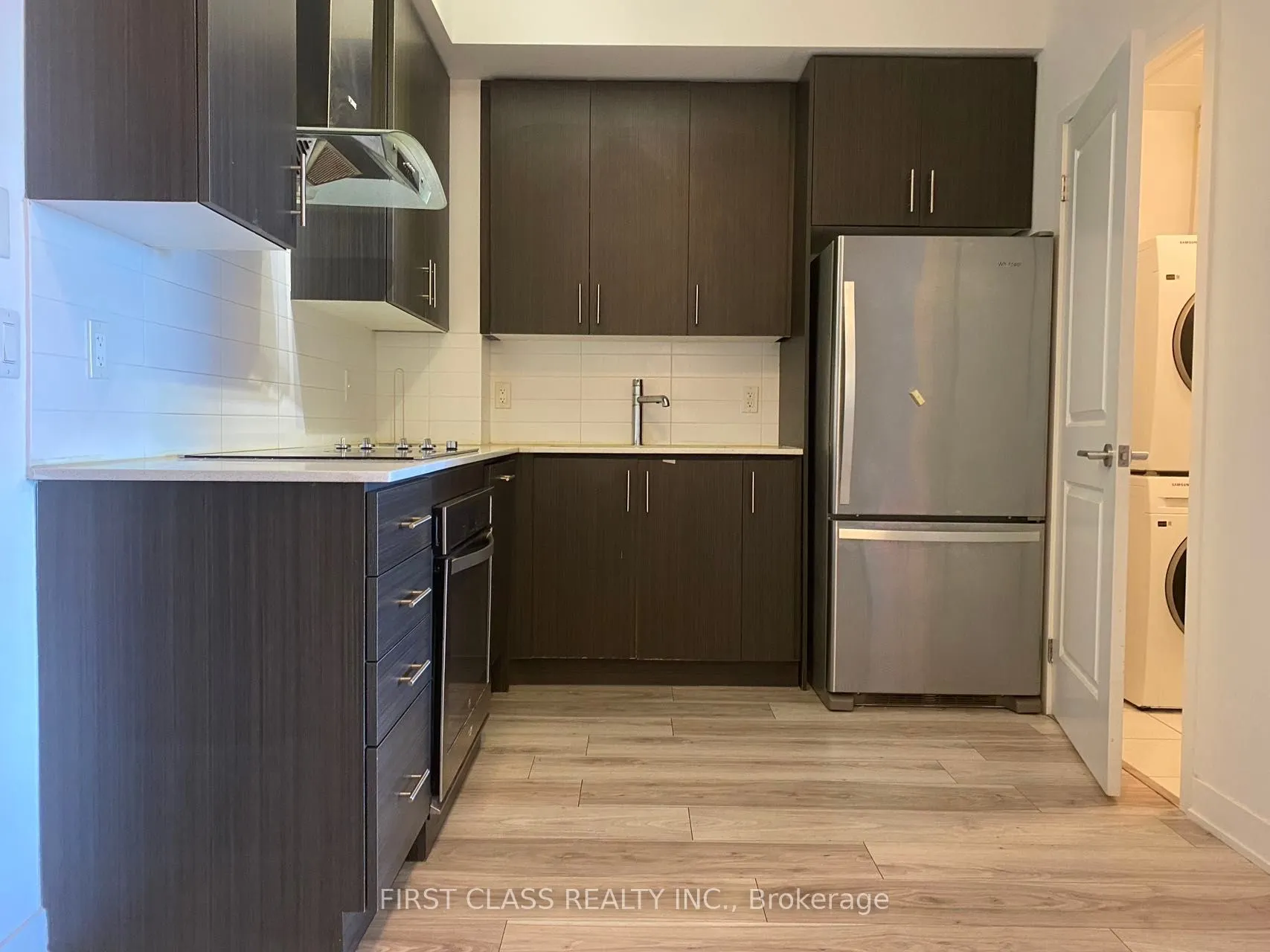 195 Bonis Avenue, #1107