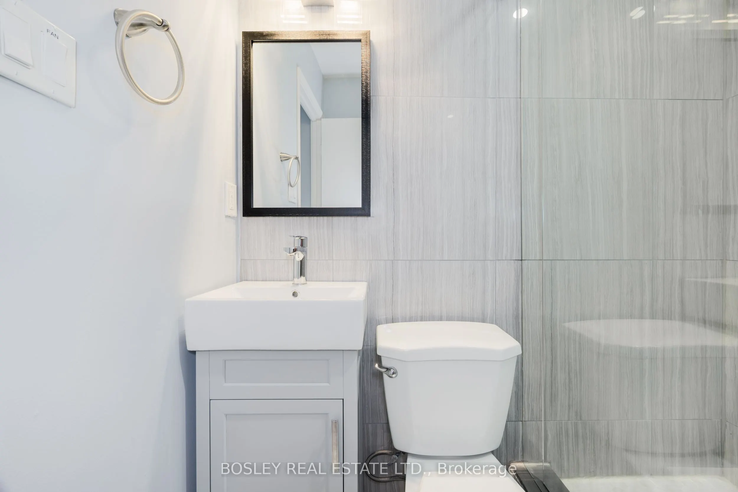 856 Kingston Road, #5