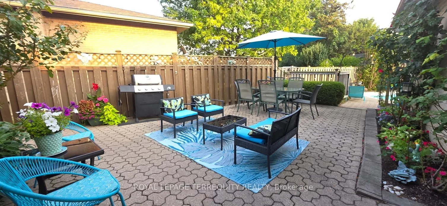 31 Stonefield Crescent
