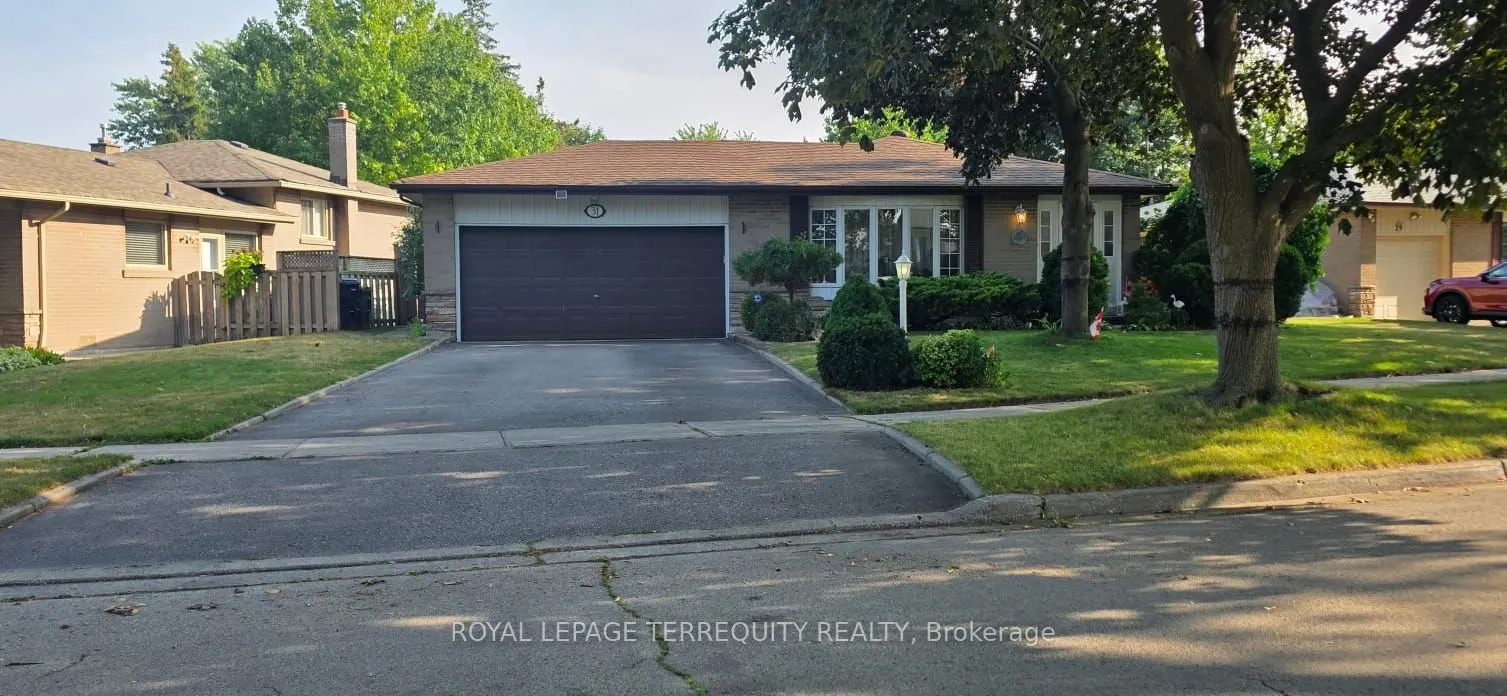 31 Stonefield Crescent
