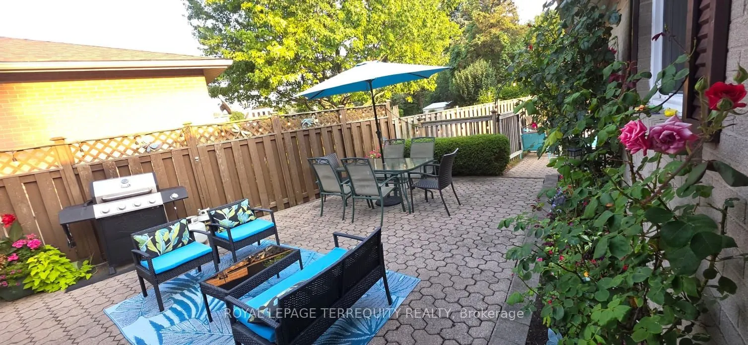 31 Stonefield Crescent
