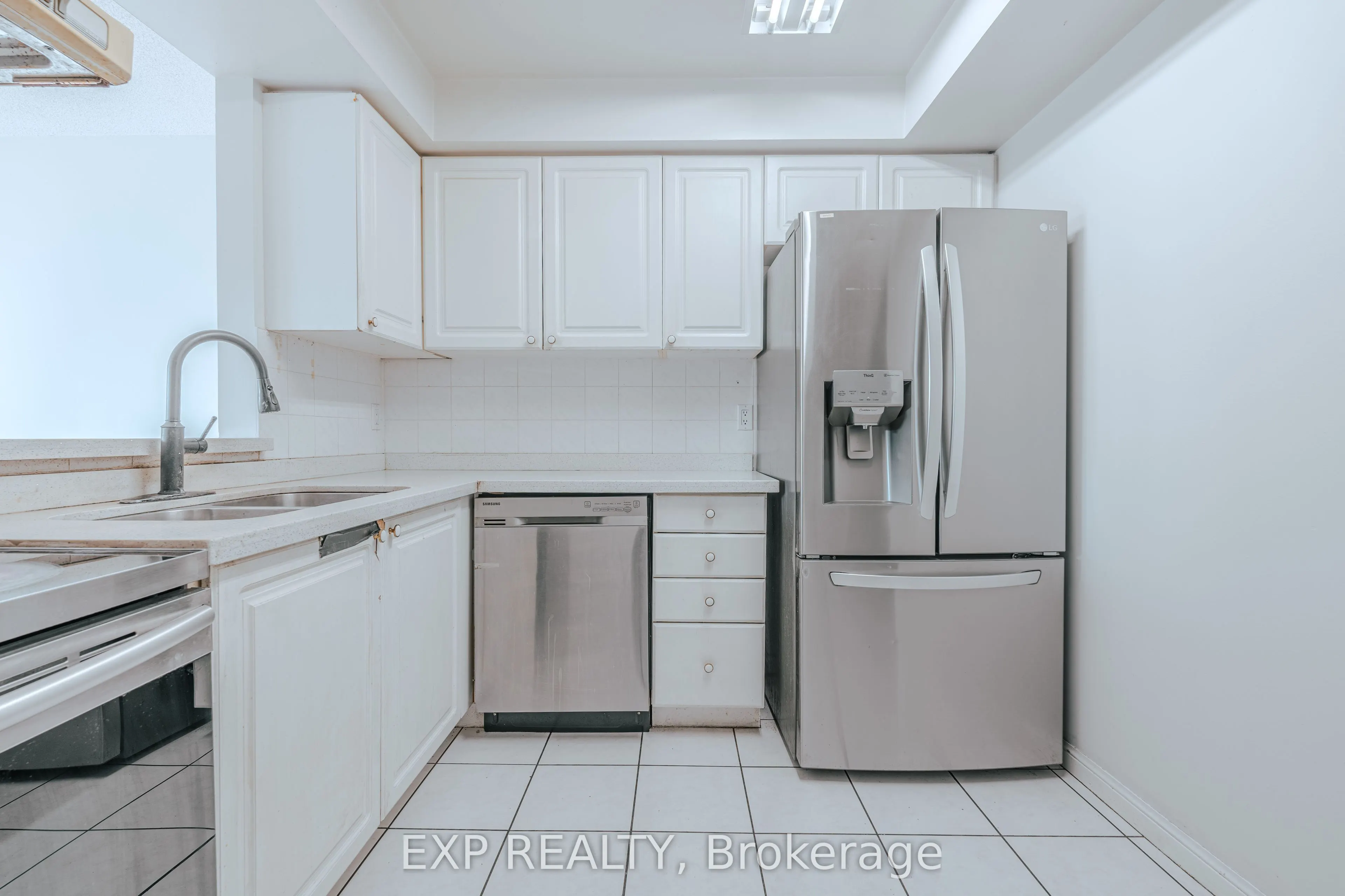 188 Bonis Avenue, #624