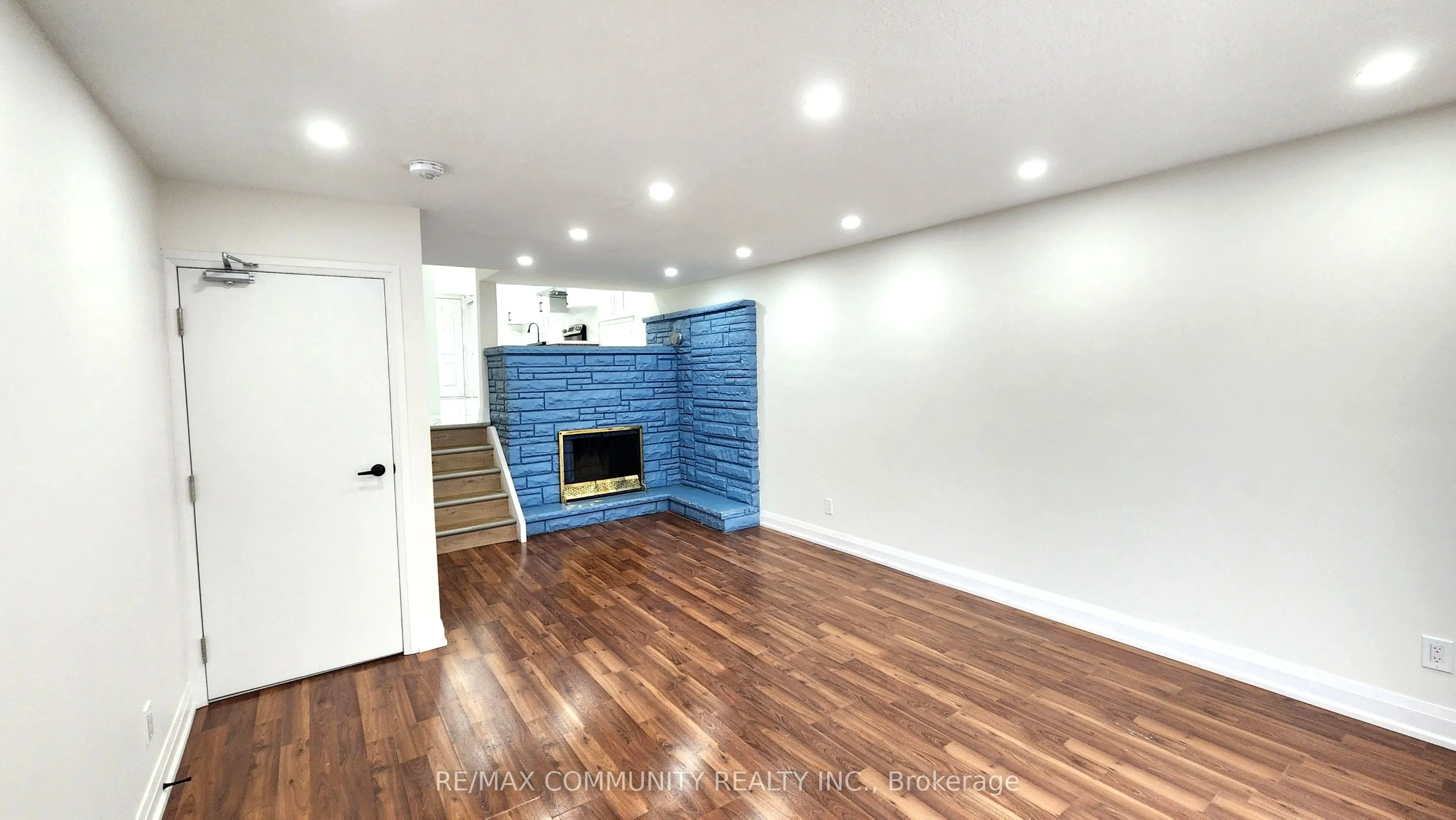 19 Purpledusk Trail, #Main