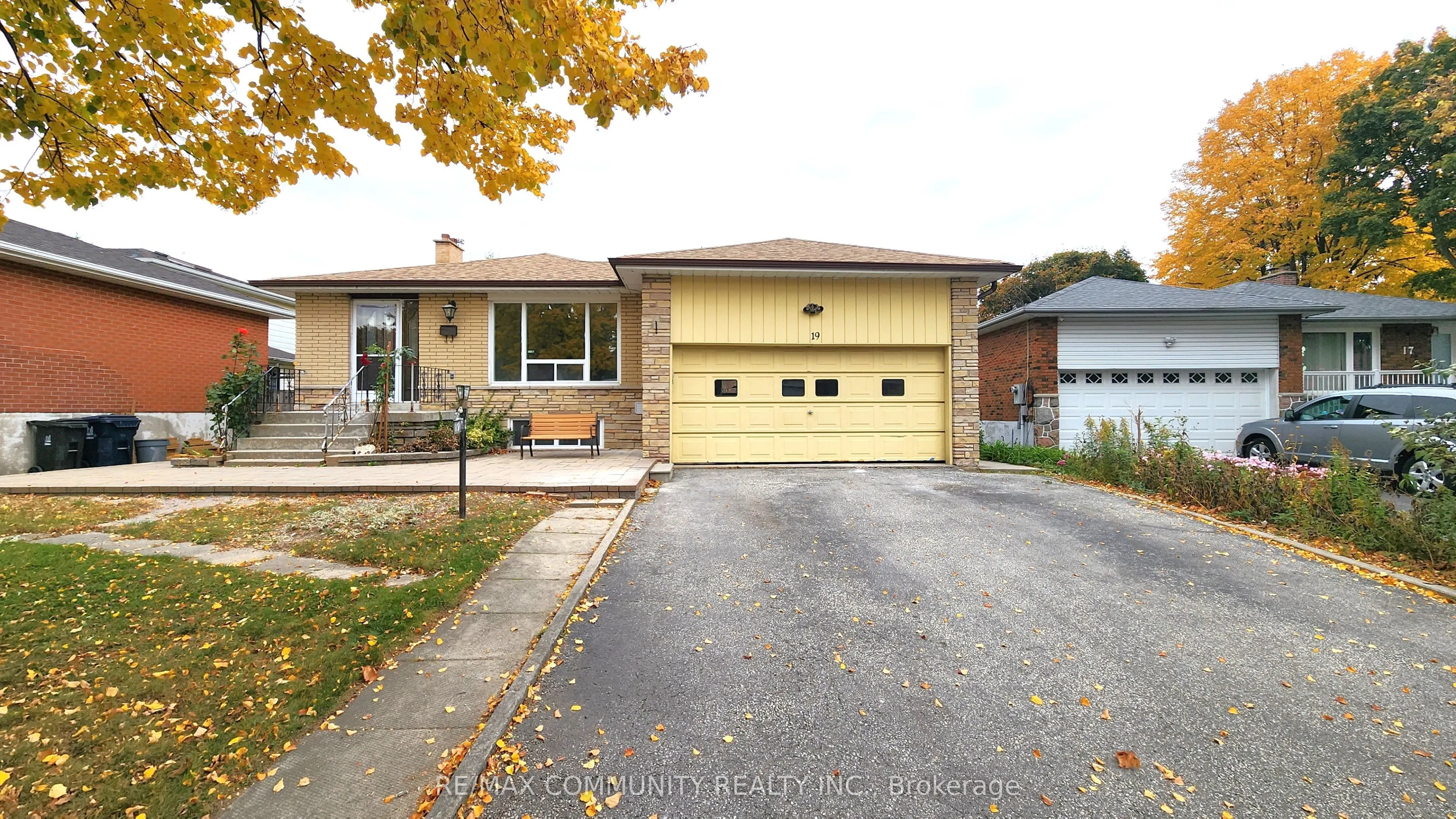 19 Purpledusk Trail, #Main