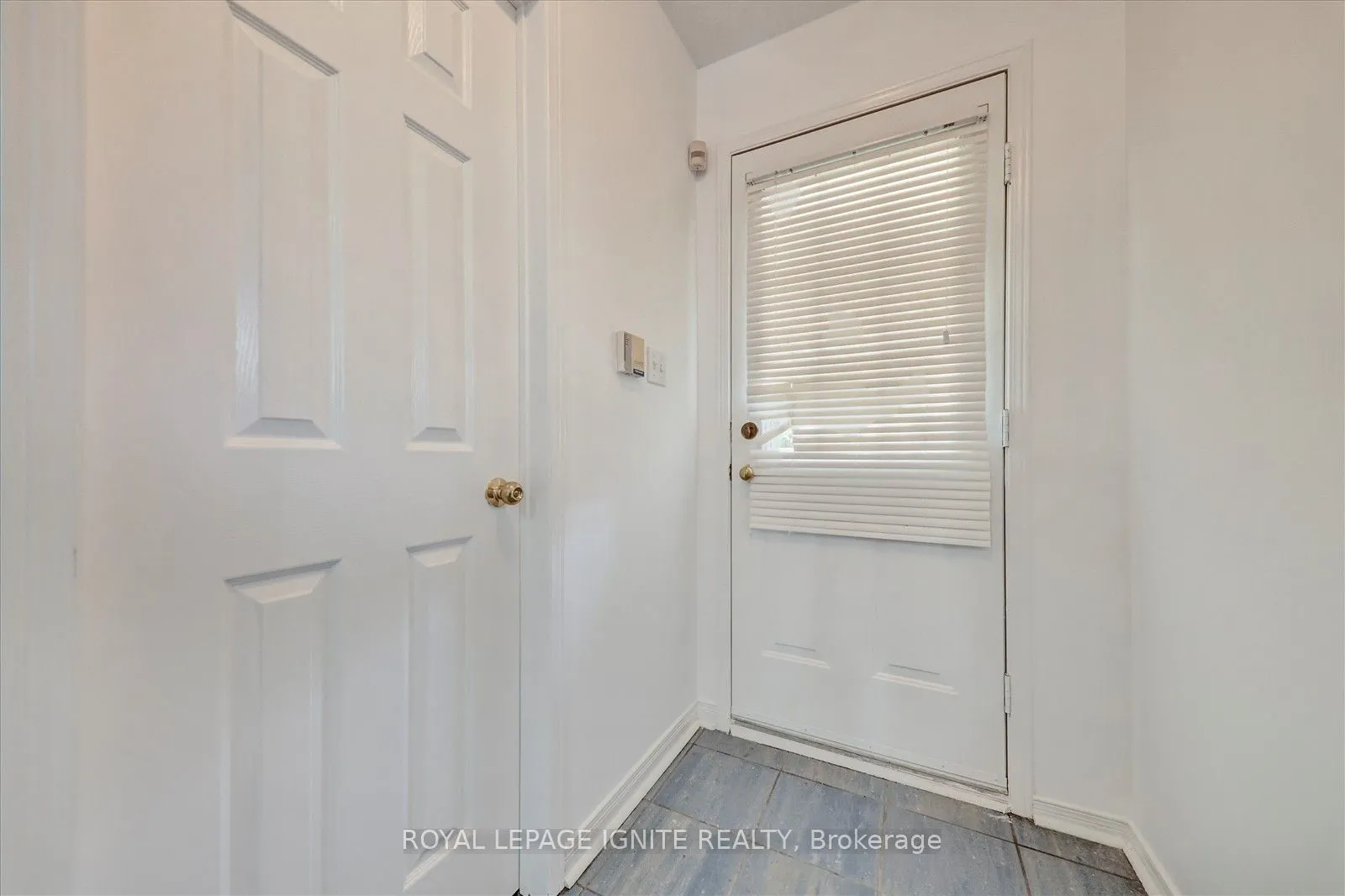 1345 Altona Road, #41