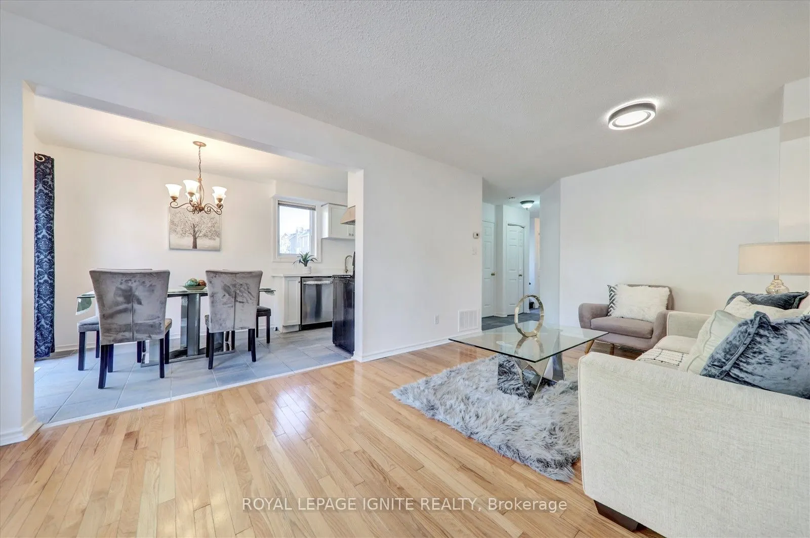1345 Altona Road, #41