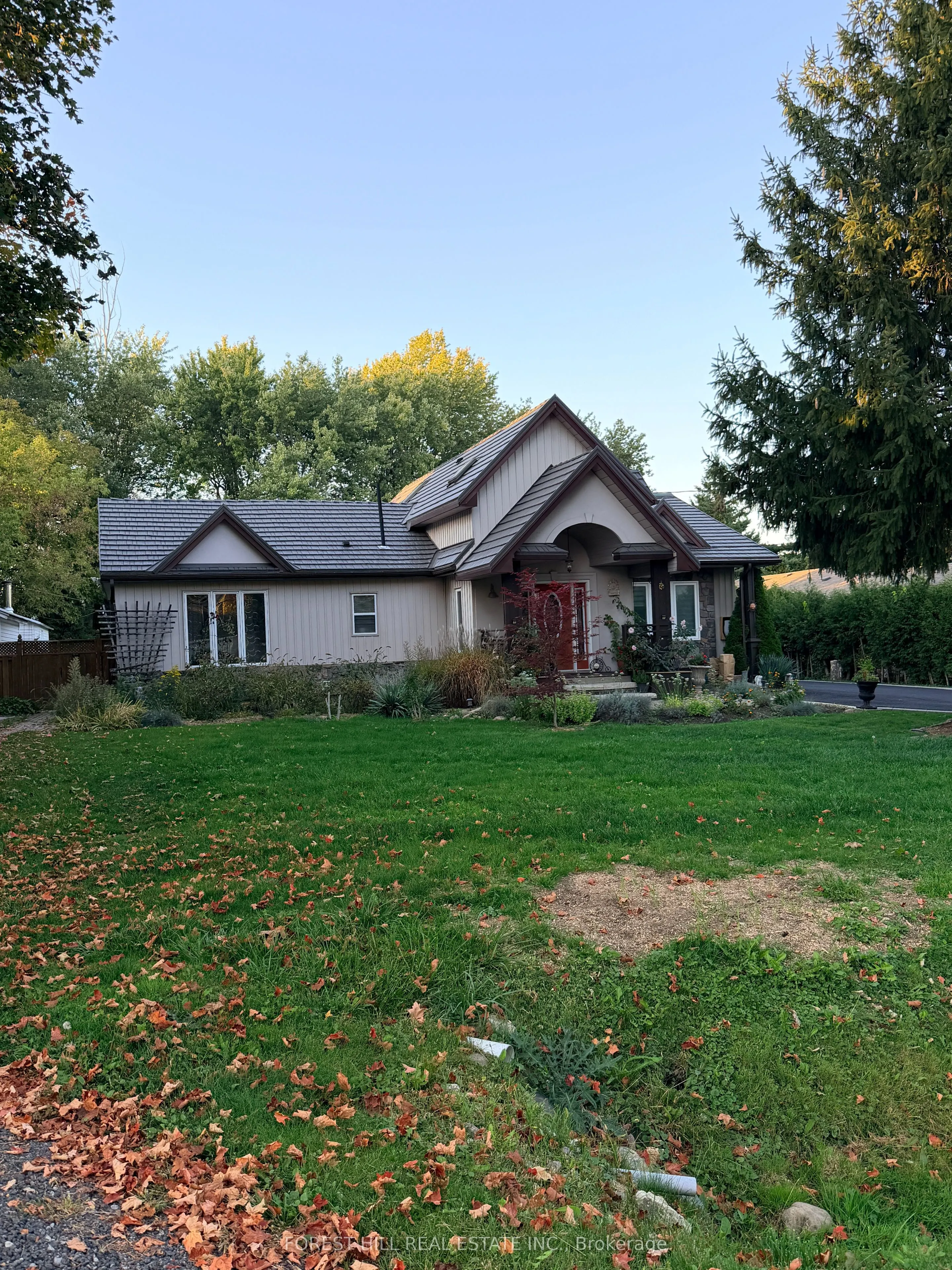 240 Martins Street, #B1