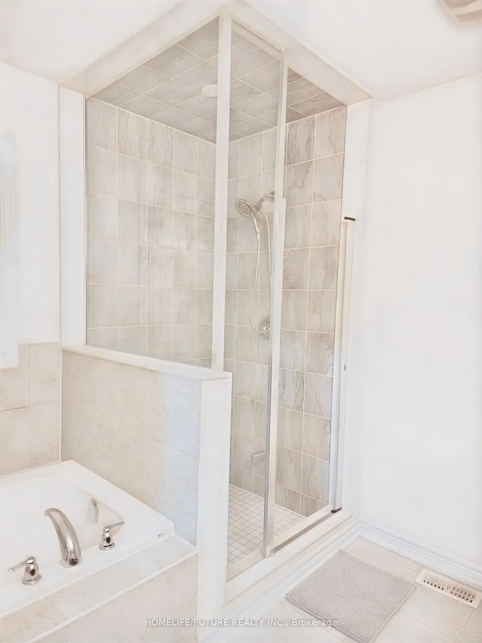2426 Hibiscus Drive