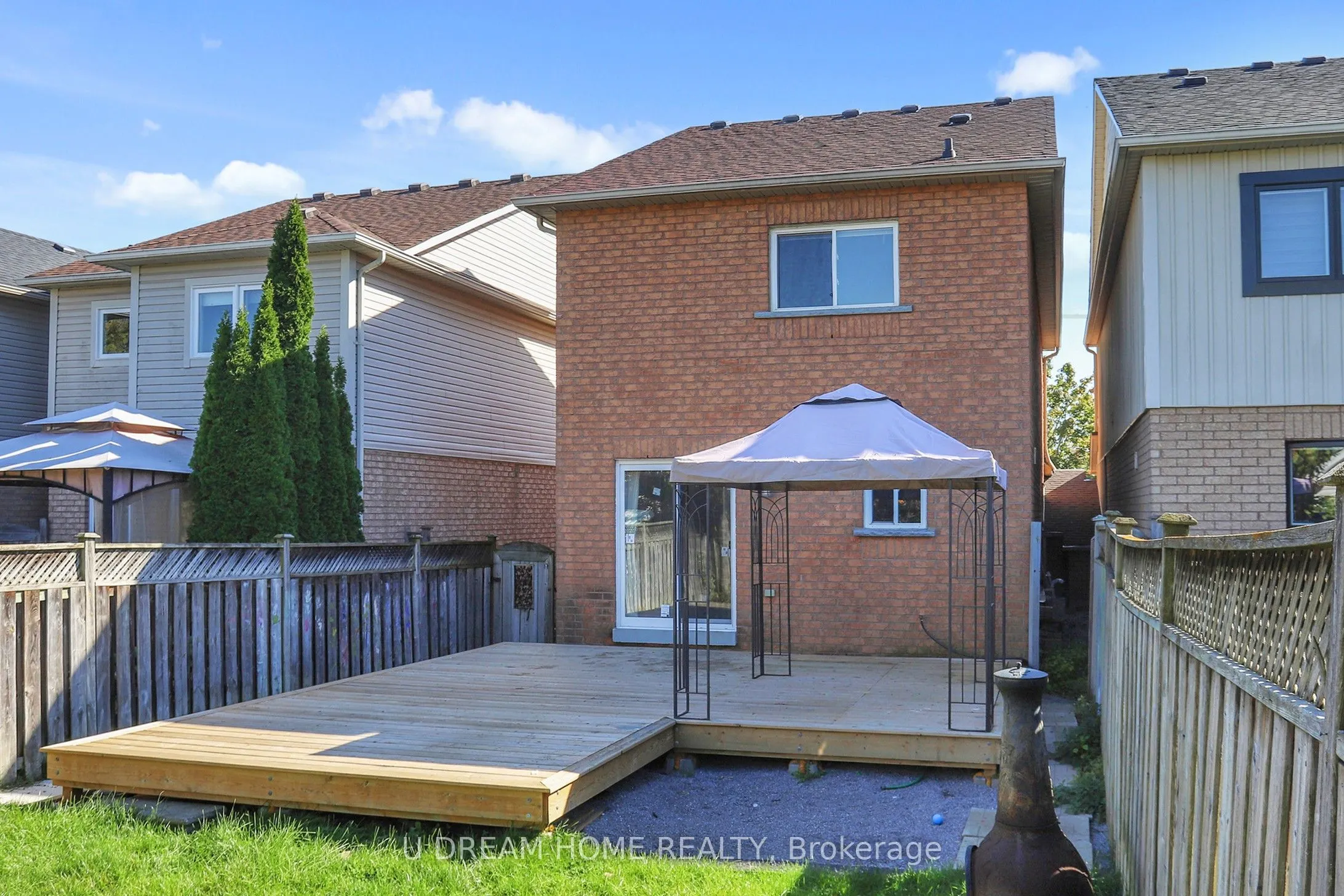 55 Catkins Crescent