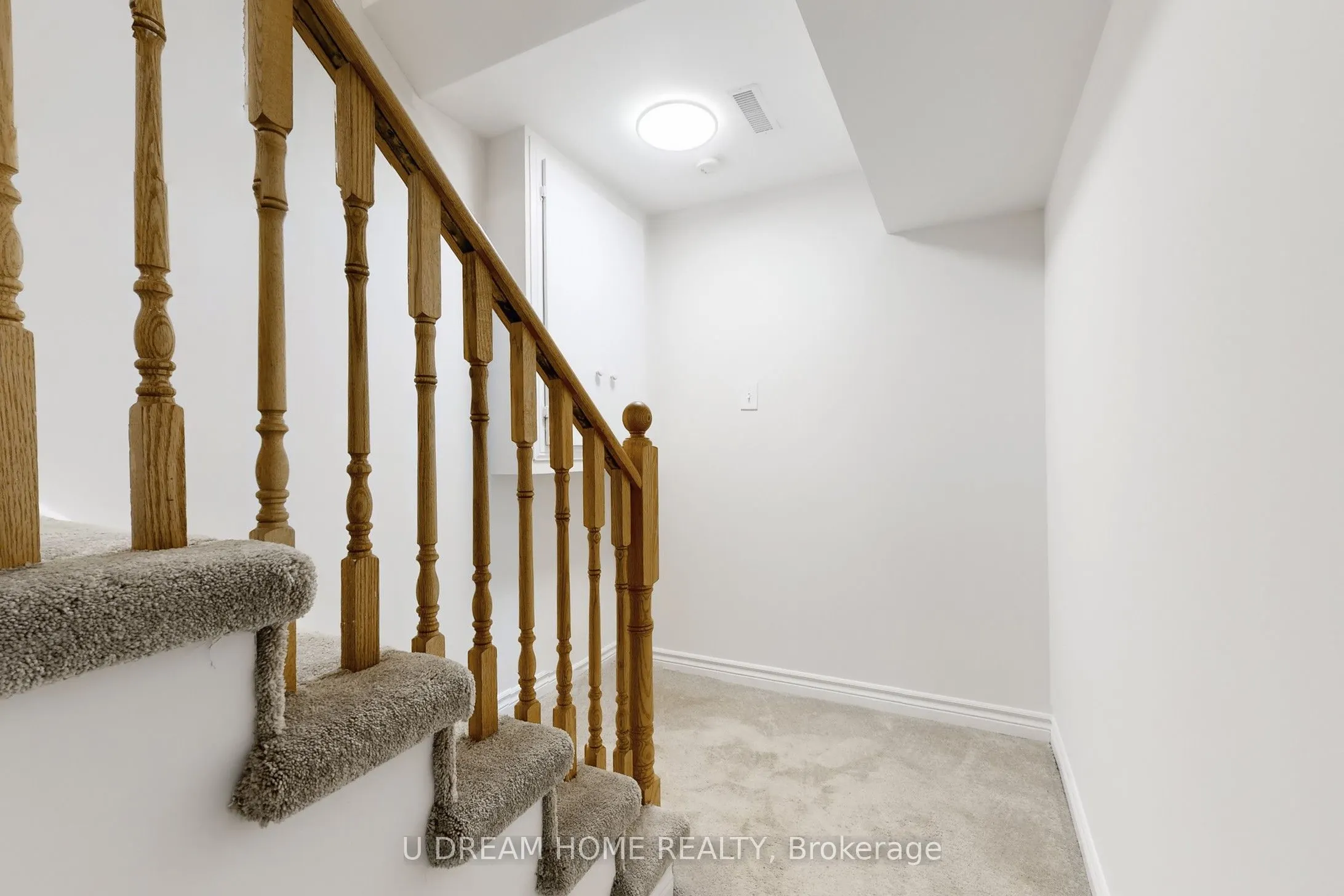 55 Catkins Crescent