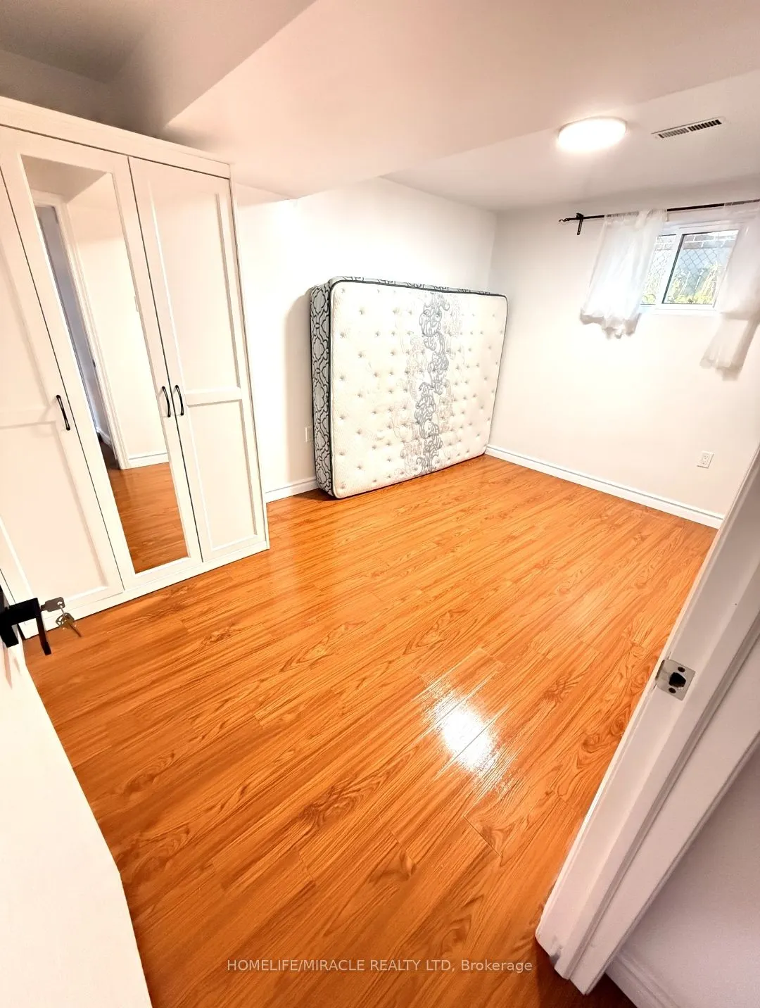 289 Coronation Drive, #Basement