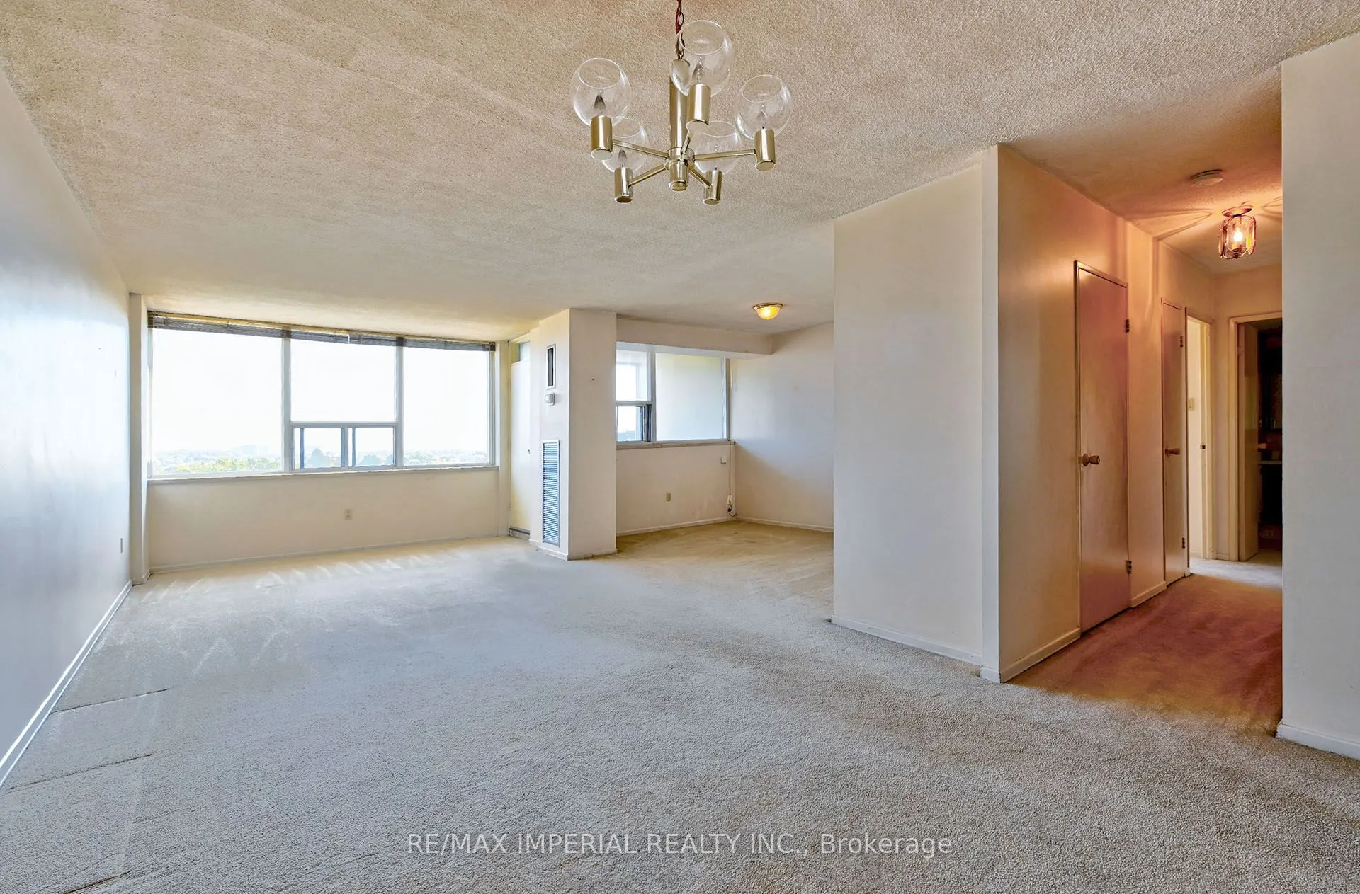 45 Silver Springs Boulevard, #1111