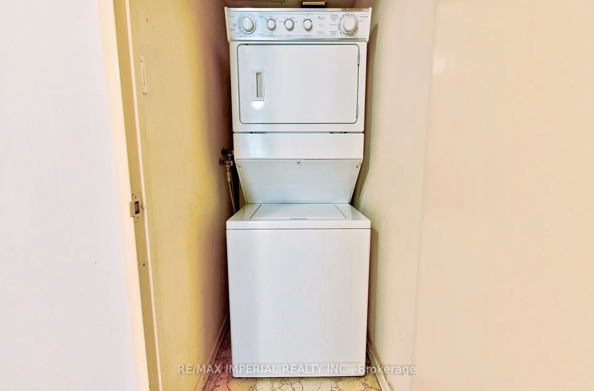 45 Silver Springs Boulevard, #1111