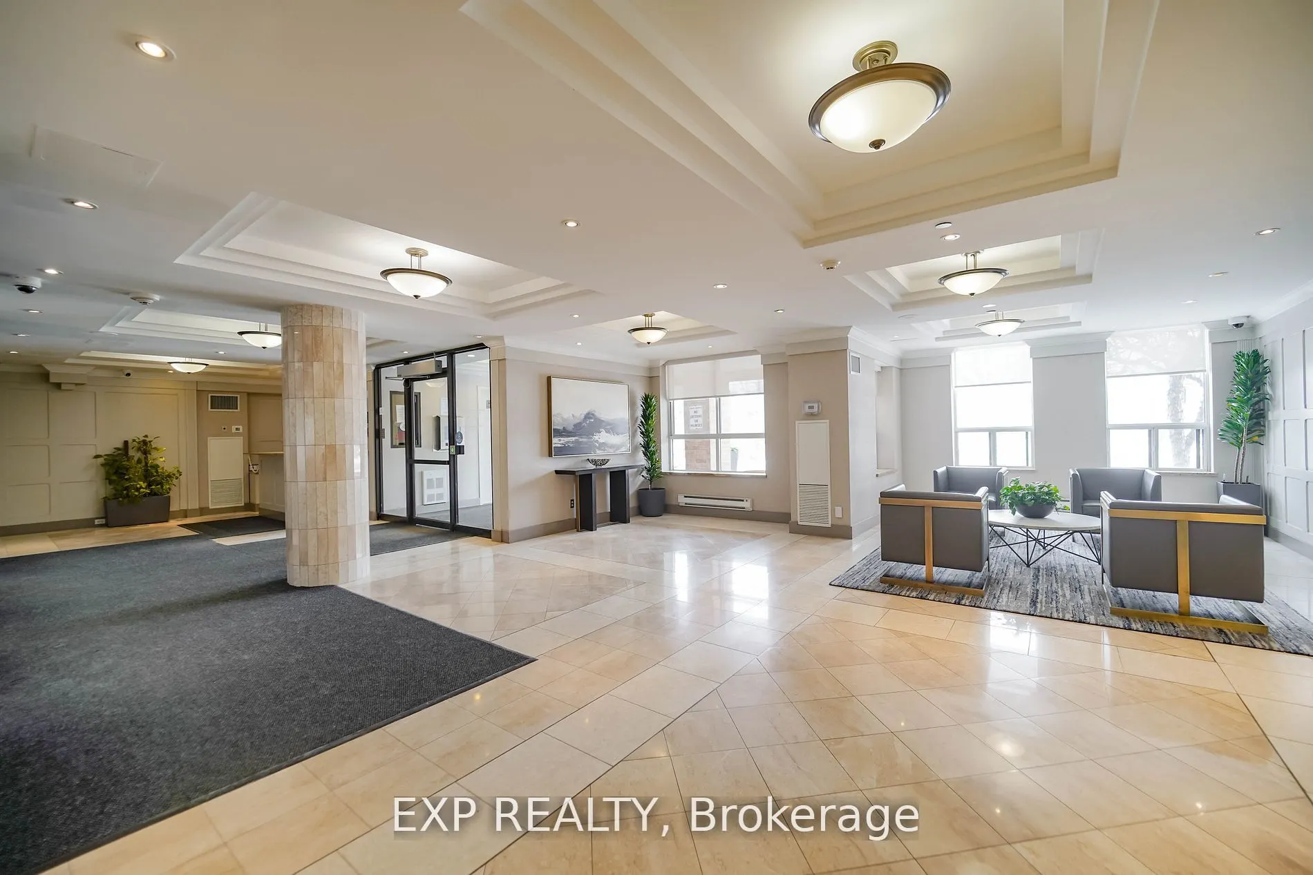 330 McCowan Road, #712