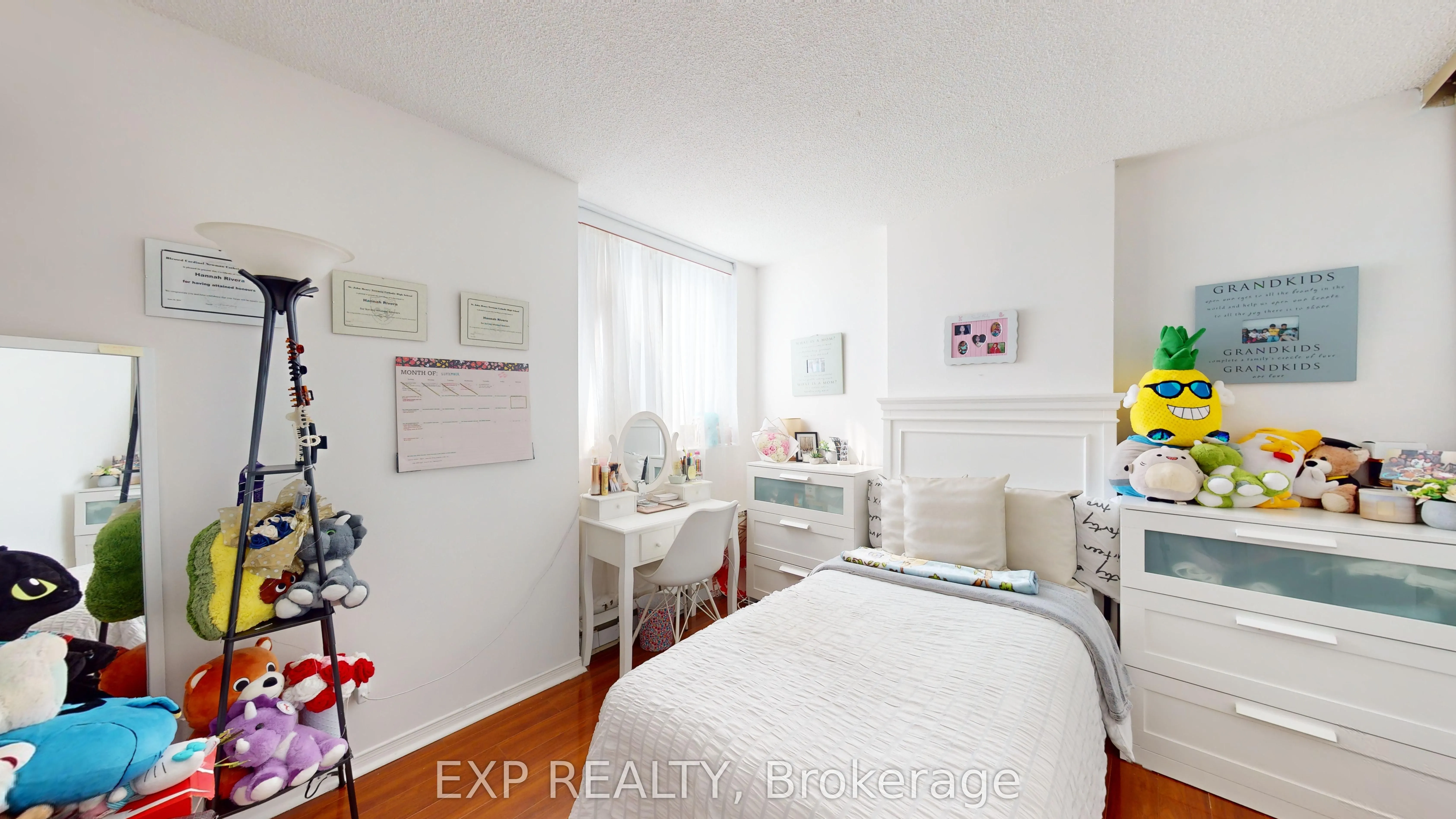 330 McCowan Road, #712
