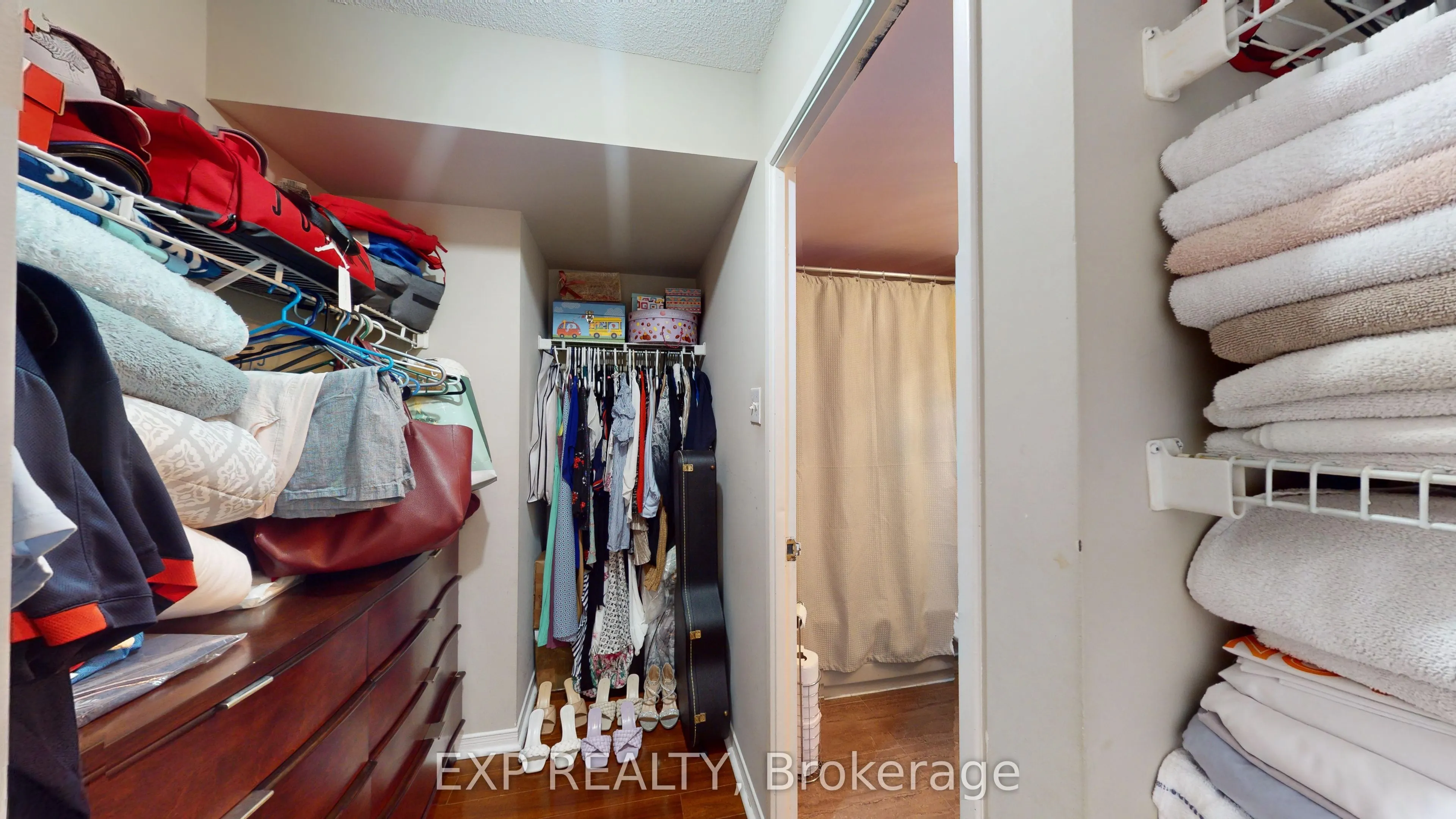 330 McCowan Road, #712