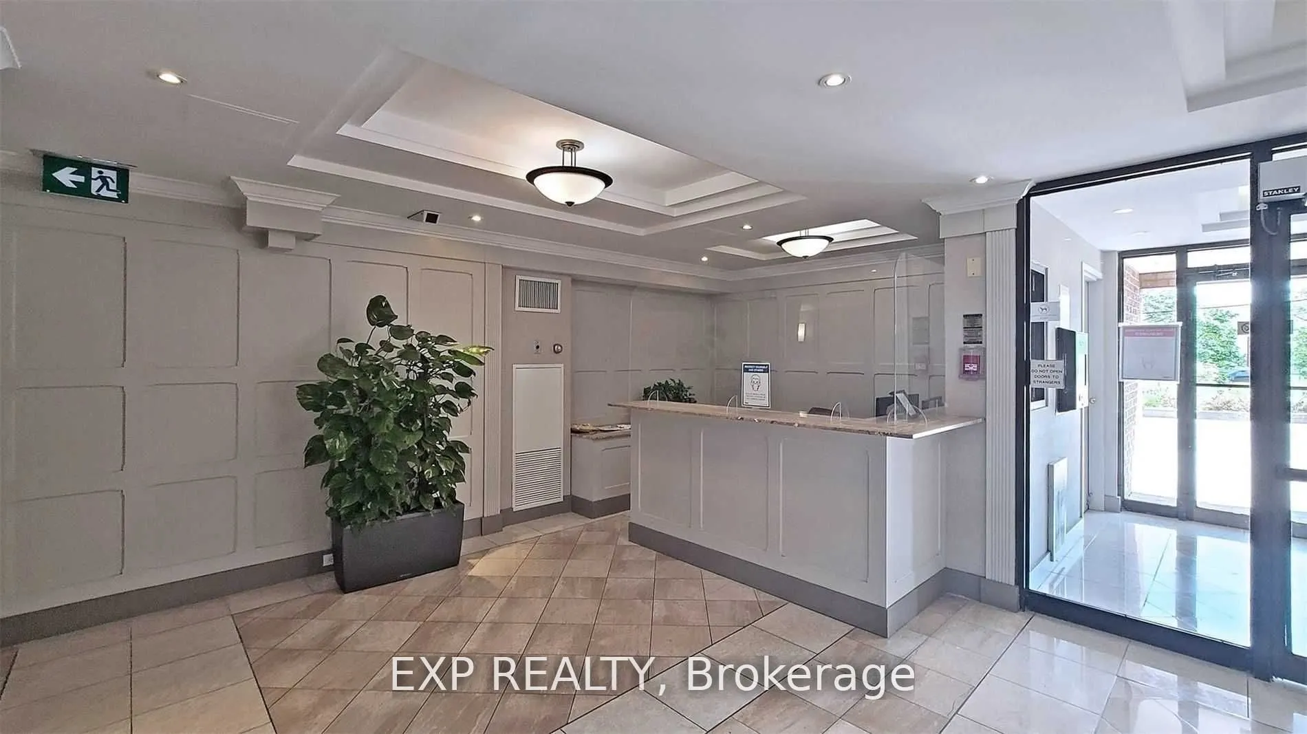 330 McCowan Road, #712